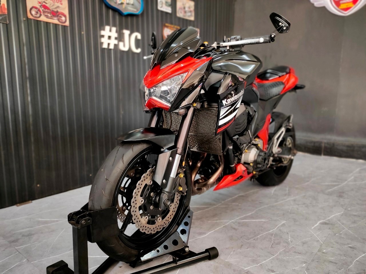 ทรงดีพิมพ์นิยม KAWASAKI Z800 ปี 2014 เครื่องดีสีสวยออกรถ ⭕ บาท...ให้ไวเลย‼️