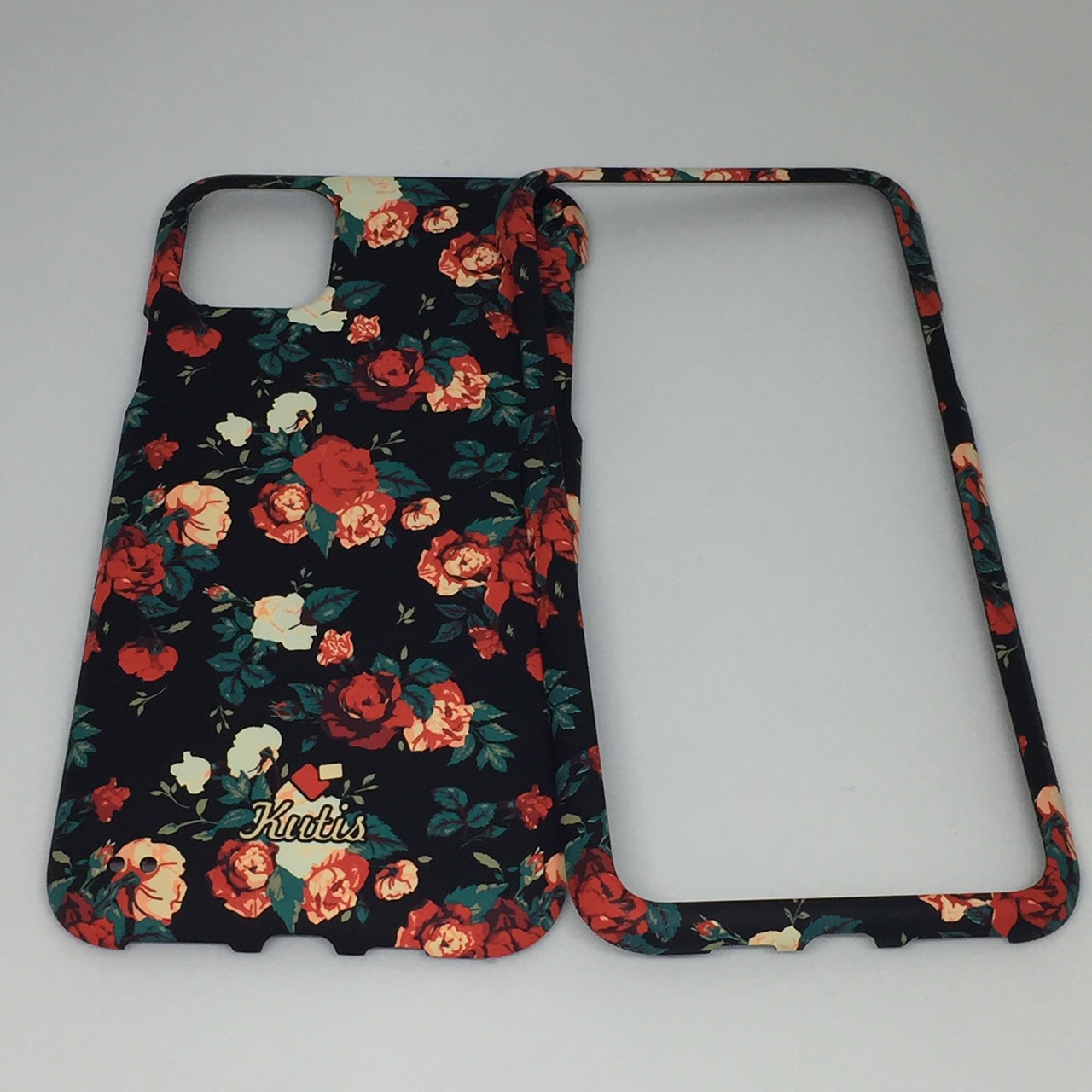 เคสคูทิส (Kutis) ไอโฟน11Max(ลายดอกกุหลาบสีแดง พื้นหลังสีดำ)มาใหม่ เคสประกบหน้า-หลัง