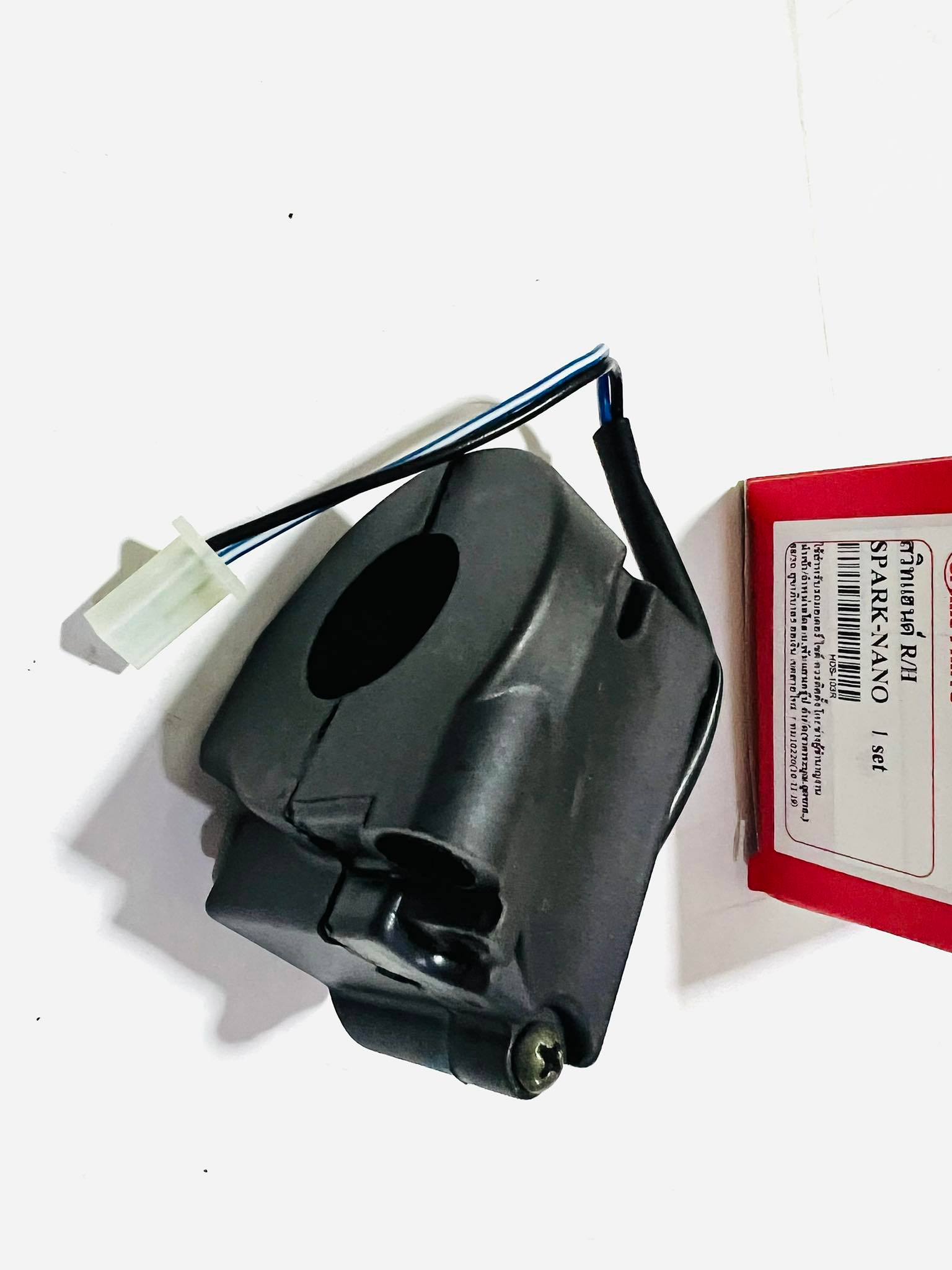 สวิทแฮนด์เฉพาะด้านขวาสปาร์คนาโน spark nano สตาร์ทเท้า