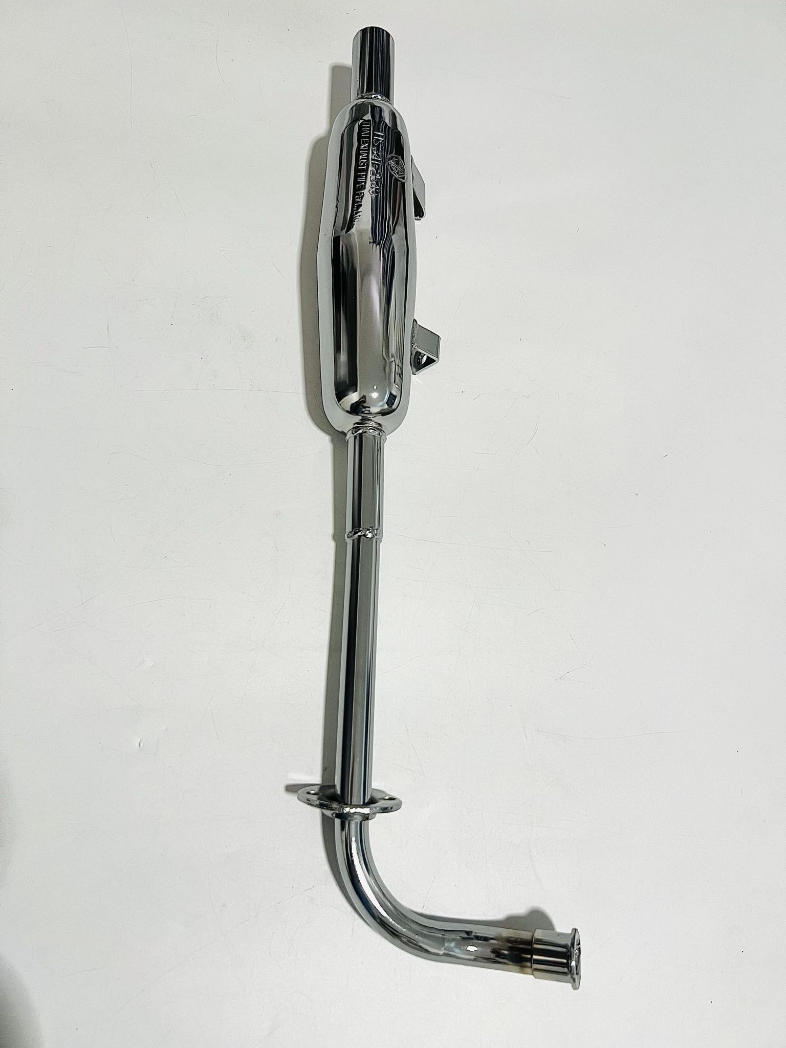 ท่อแต่งมอเตอร์ไซด์ชาลี ทรงไทรอัมท์ นบ