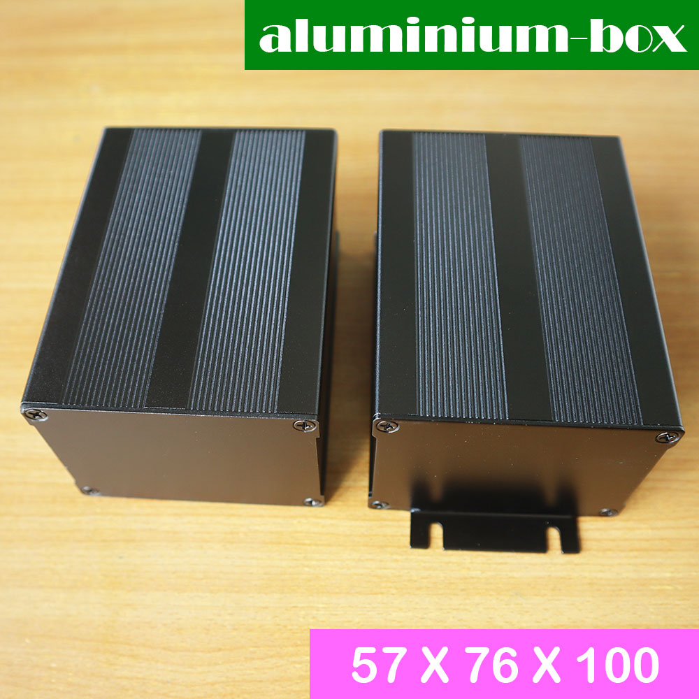 กล่องอลูมิเนียมสีดำ ขนาด 57*76-100mm มีขายึด-ไม่มีขายึด (P)