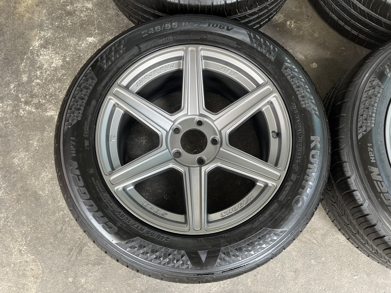 ✨ล้อแม็กแต่ง 5รู114✨SHOGUN ขอบ 17 สีเทา พร้อมยาง 245-55-17 KUMHO💥ปี 22💥