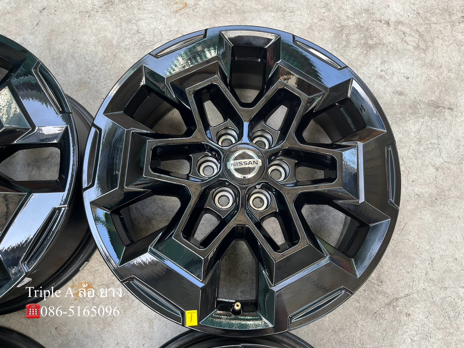 ✨ล้อแม็กป้ายแดง✨6รู114✨Nissan Navara Black Edition รุ่นใหม่ล่าสุด ขอบ 18💖ใหม่กริ๊บ💖
