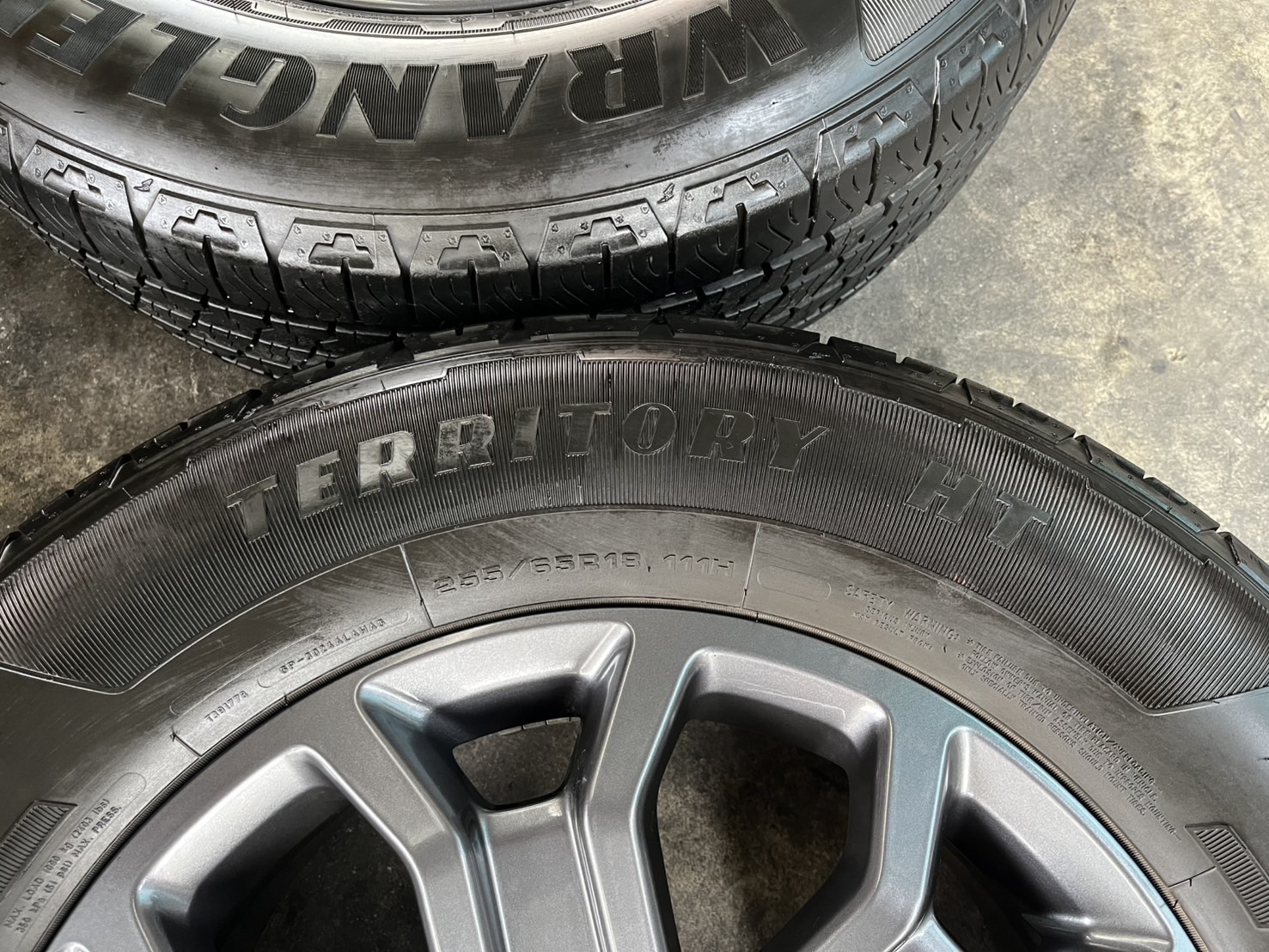 ✨ล้อแม็กพร้อมยาง✨Ford Next-Gen Wildtrak รุ่นใหม่ล่าสุด ขอบ 18🌟ปี 23🌟