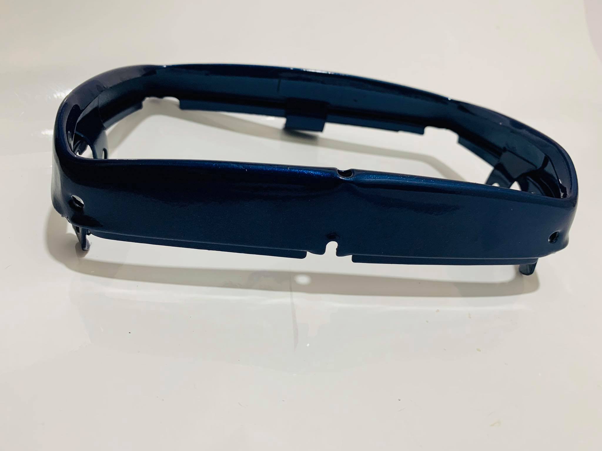 ขอบไฟหน้ามอเตอร์ไซด์ฮอนด้าดรีมคุรุสภา(ดรีม100)