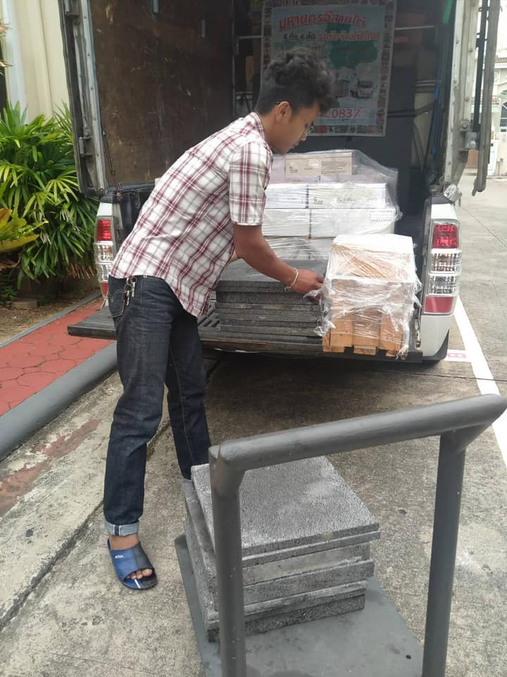 หิน Black Lava สีดำ นำเข้าจากประเทศอินโดนีเซีย