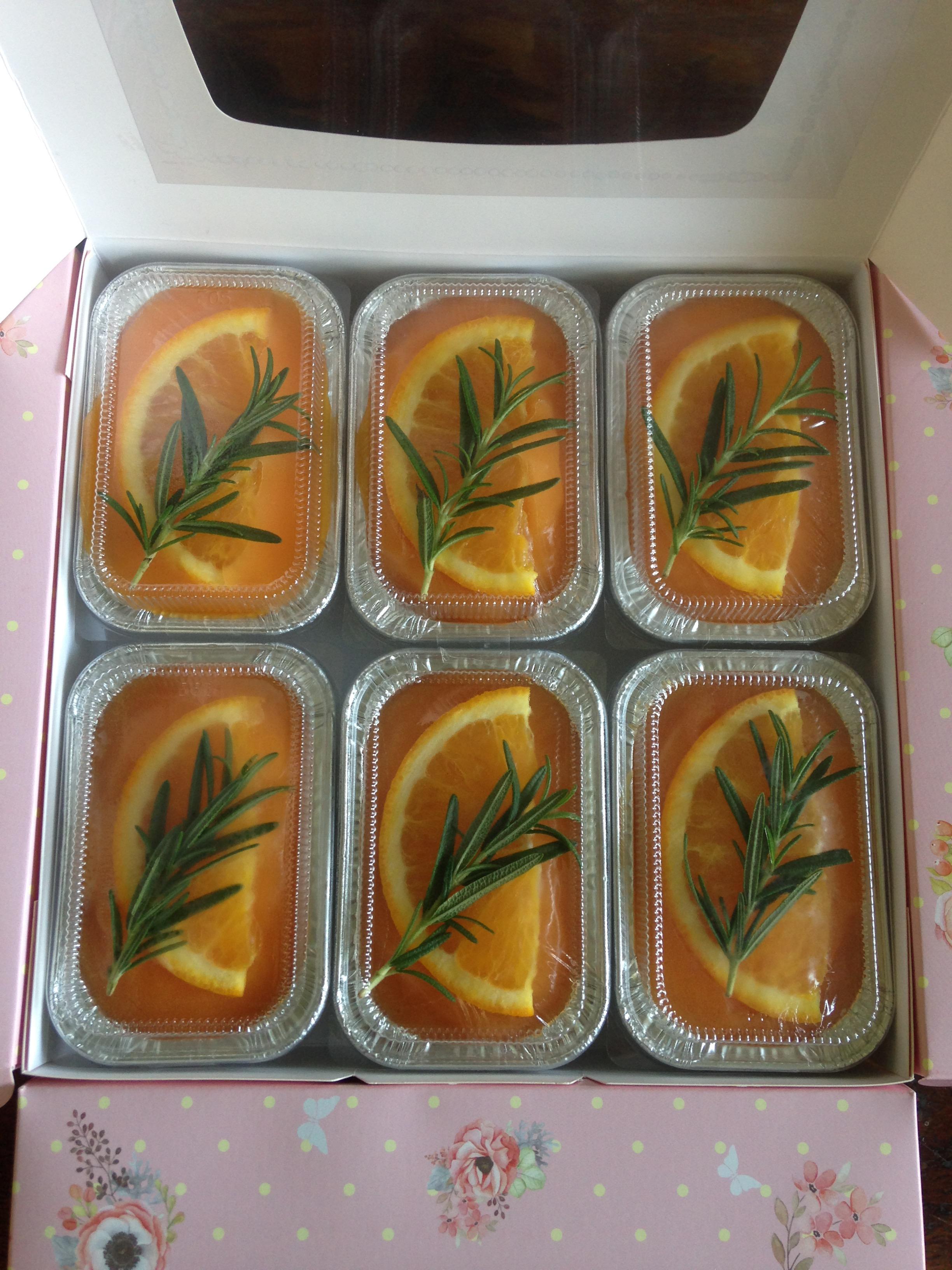 🍊 เค้กส้มแมนดาริน🍊 (แบบใส่กล่องฟรอย์) Mandarine Orange Cake (ราคาต่อชิ้น)