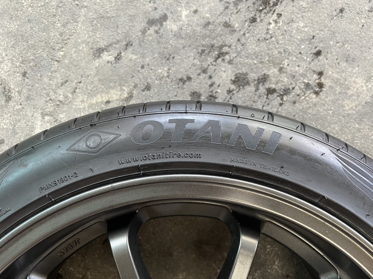 ✨ล้อแม็กแต่ง 6รู139✨CE28N (งาน TAM) ขอบ 18 สีเทา พร้อมยาง 225-45-18 OTANI💥ปี 22💥