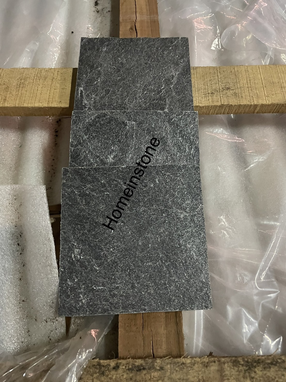 หิน Silver Grey ปูลานจอดรถ ถนน และทางเดิน ปูตรงไหนก็สวย