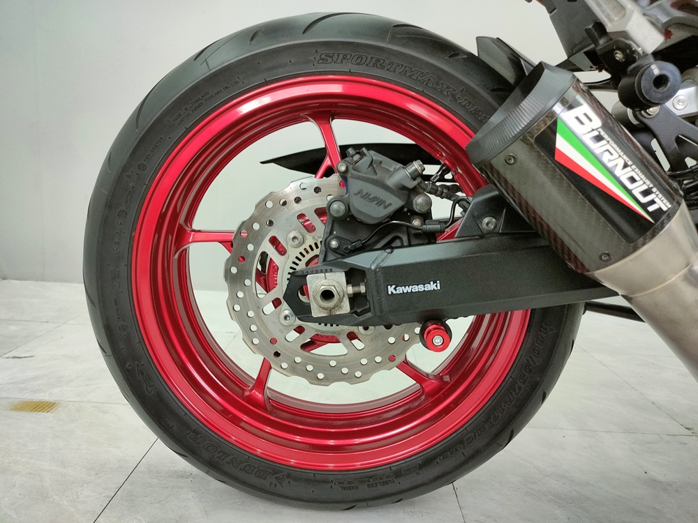 สุดยอดรถตลาดมาพร้อมโปรแรง...." มาแต่ตัวกับ❤️🔥ก็พอ‼️" KAWASAKI Z900 SE จดกลางปี2020 มือเดียวป้ายแดง ทรงแบบนี้ขี่ใช้กันยาวๆ