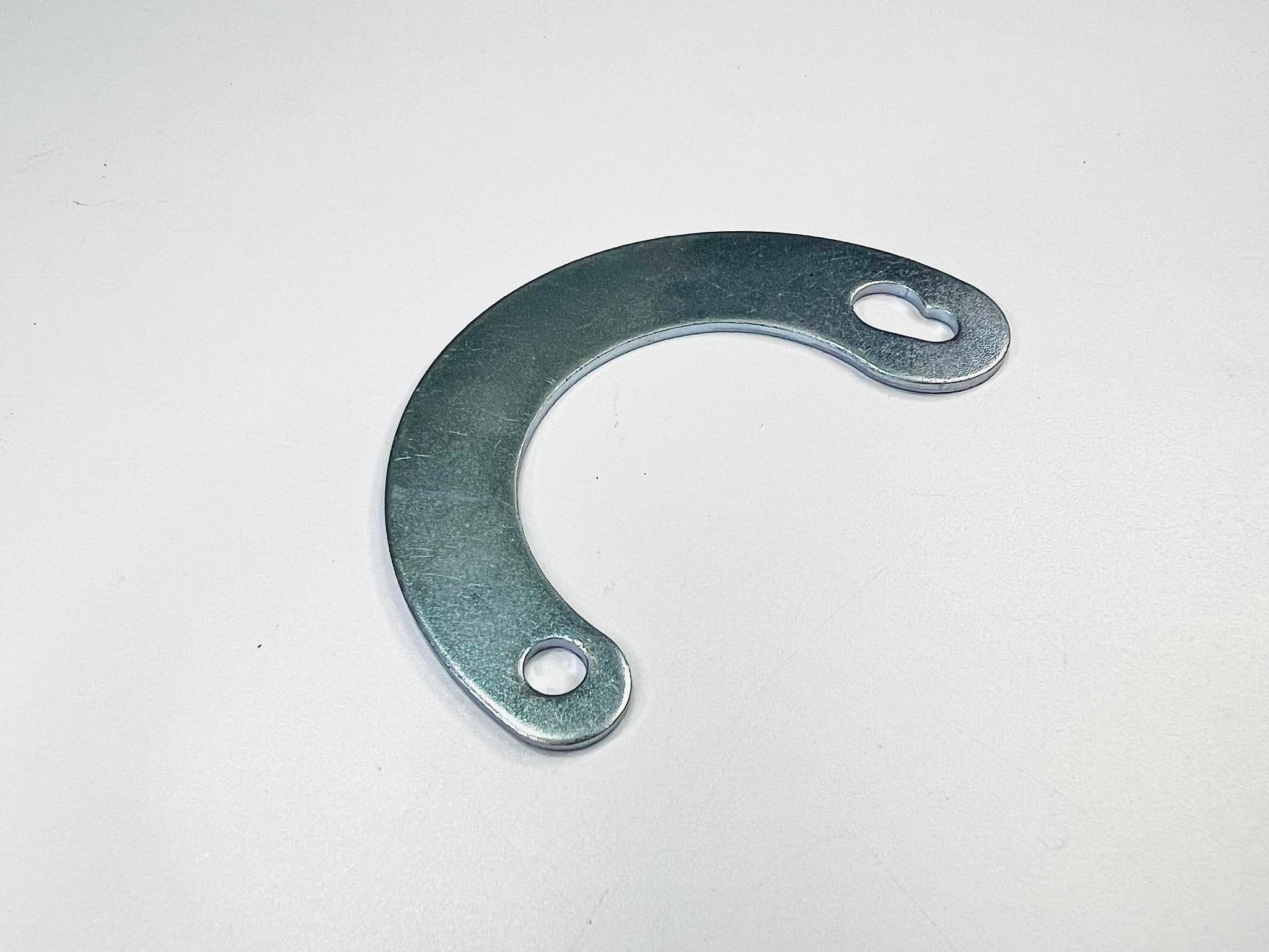 วงเดือนขาตั้งคู่ ชาลี c70