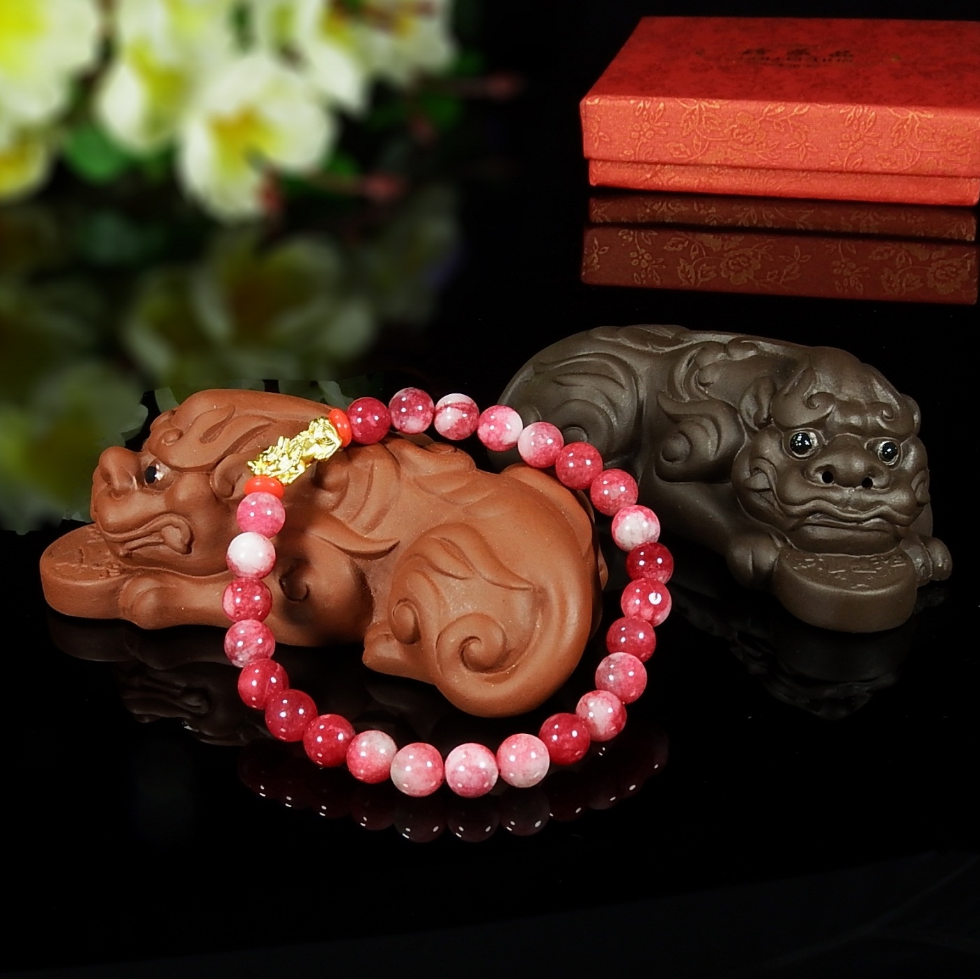ข้อมือหินอาเกตสีชมพู ปี่เซี๊ยะทองคำแท้ 99.99% น้ำหนัก 0.27 กรัม /ข้อมือ 14-16 เซน