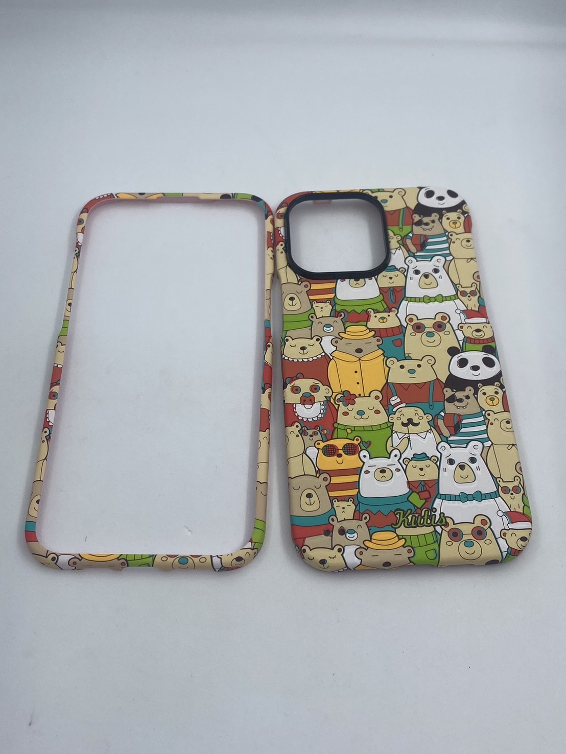 เคสคูทิส(Kutis)เคสไอโฟน14PROMAX(ลายหมีหมู่)มาใหม่ เคสประกบหน้า-หลัง เคสเรืองแสง เคสลายวินเทจ ร้านSuperhero Klongthom