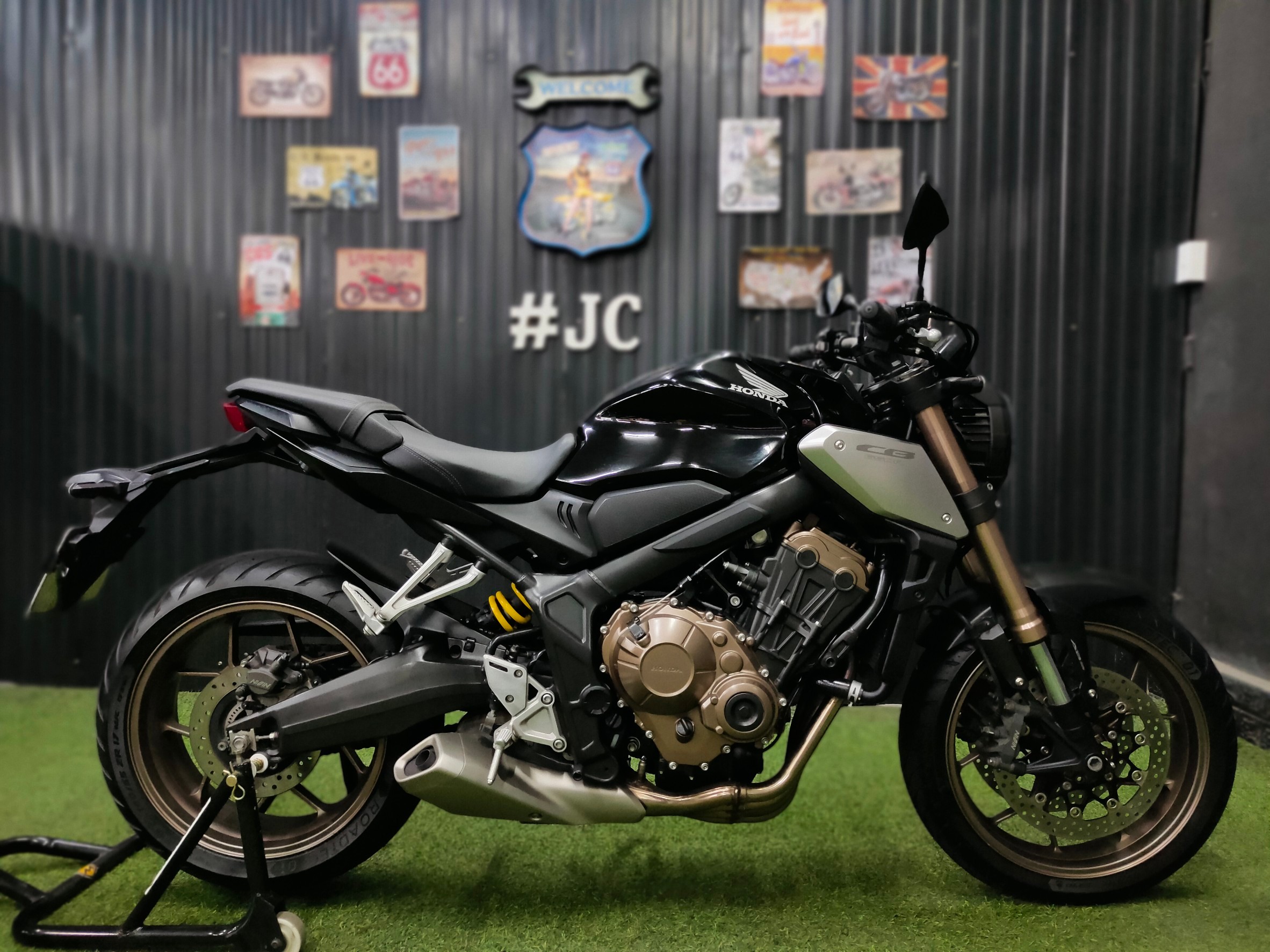 HONDA CB650R ABS จดปี 2019 สวยเดิมมือเดียวแบบนี้....ต้องจัดแล้วป่ะ⁉️