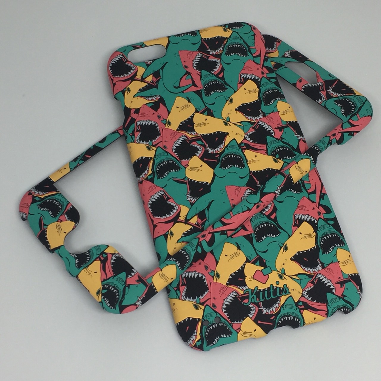 เคสคูทิส (Kutis) ไอโฟน6พลัส,6Sพลัส (ลายฉลามเขียว-แดง)มาใหม่ เคสประกบหน้า-หลัง เคสเรืองแสง เคสลายวินเทจ