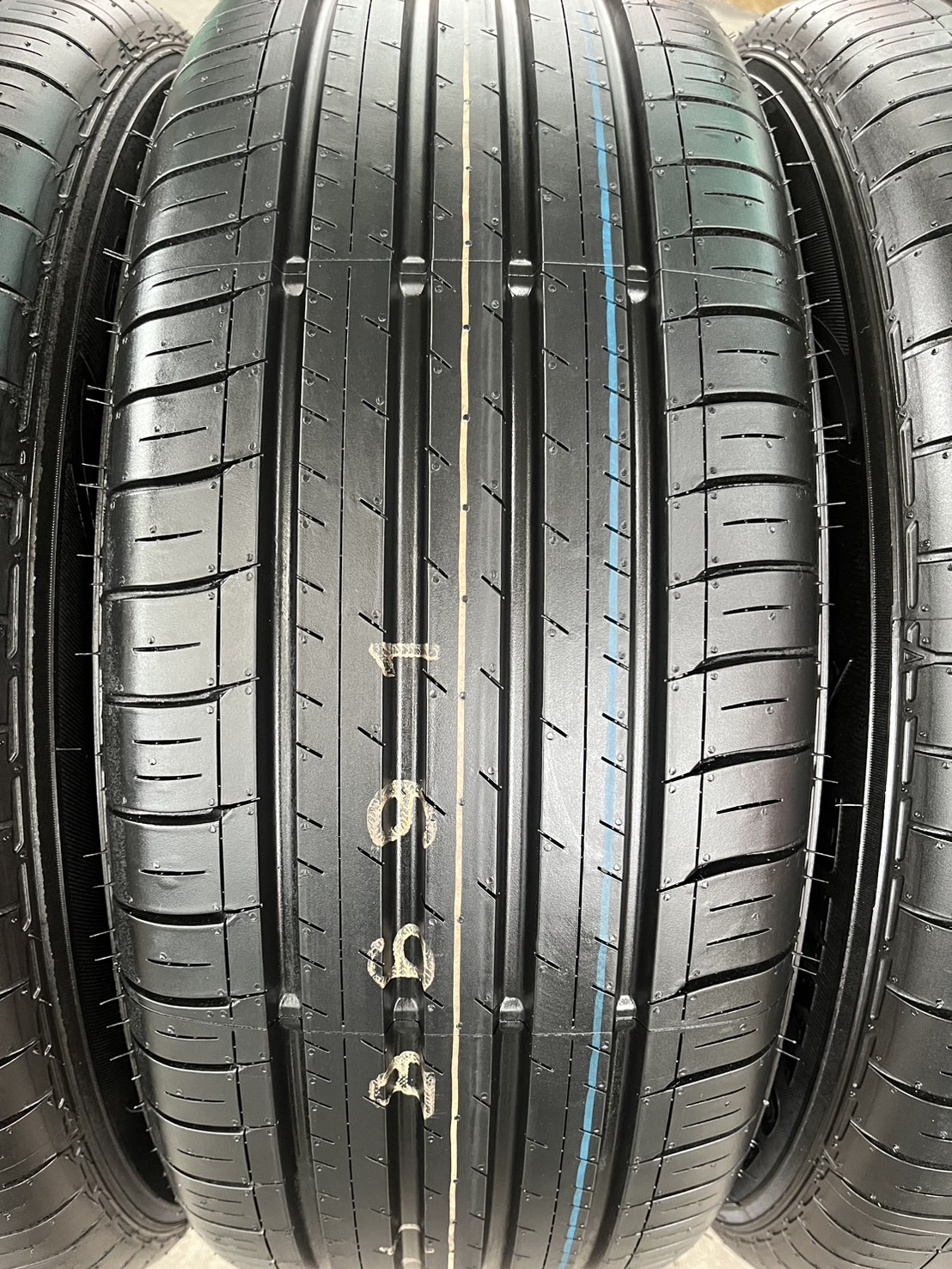 ♨️ปี 24♨️✨ยางใหม่ป้ายแดง✨215-55-16 Dunlop💖ใหม่กริ๊บ💖