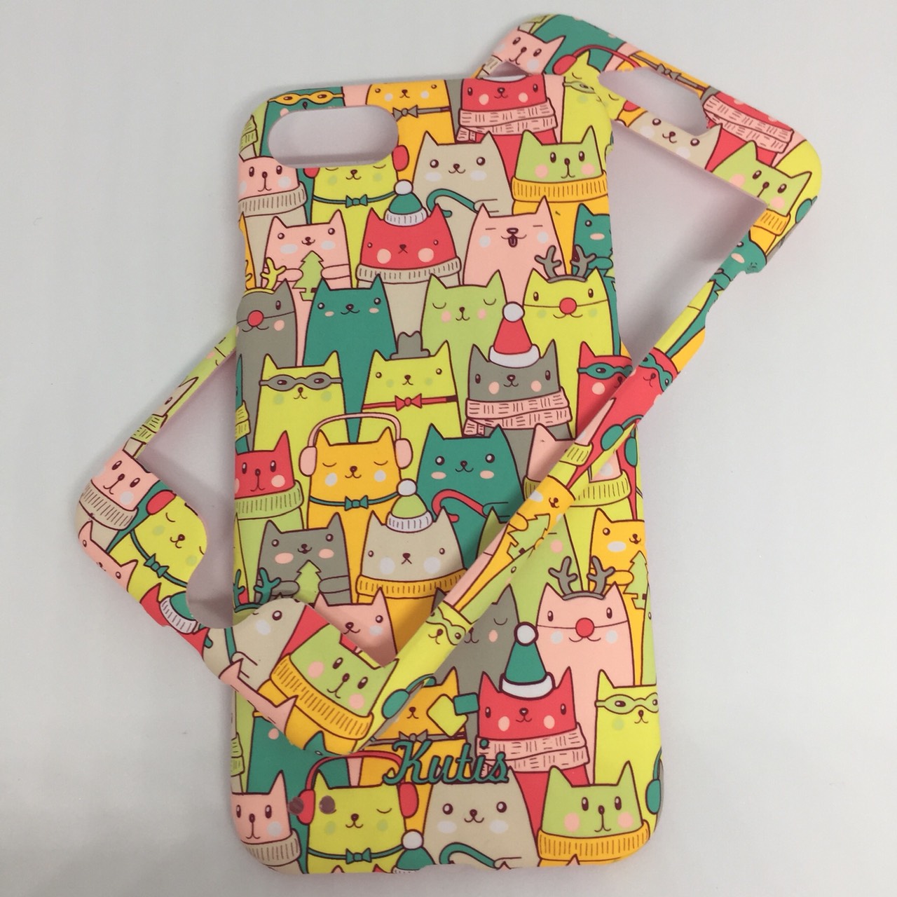 เคสคูทิส (Kutis) ไอโฟน7,8(ลายแมวเล็กใส่หมวก)