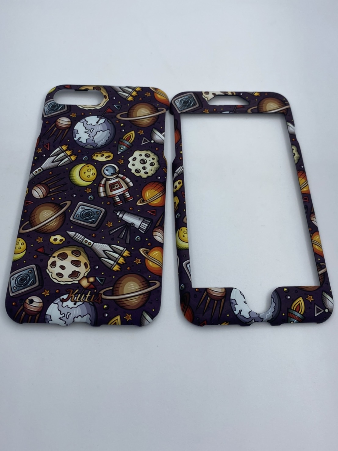 เคสคูทิส(Kutis)เคสไอโฟน7พลัส,8พลัส(ลายรวมดาวอวกาศ)มาใหม่ เคสประกบหน้า-หลัง เคสเรืองแสง เคสลายวินเทจ ร้านSuperhero Klongthom