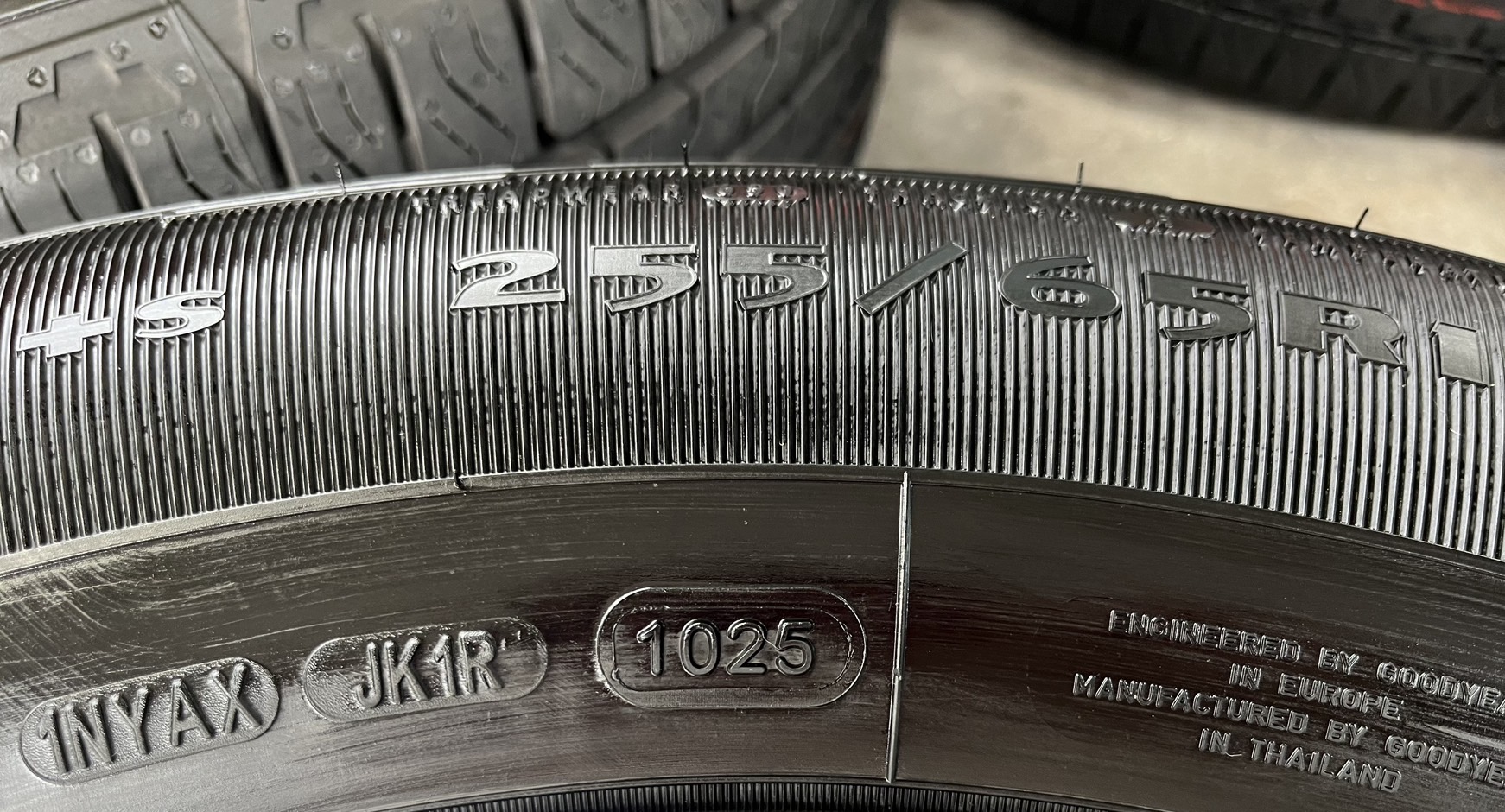 💥ปี 25💥✨ยางใหม่ป้ายแดง✨255-65-18 Goodyear💖ใหม่กริ๊บ💖ถอดจาก🚗โชว์รูมรถ ไม่ผ่านการใช้งาน