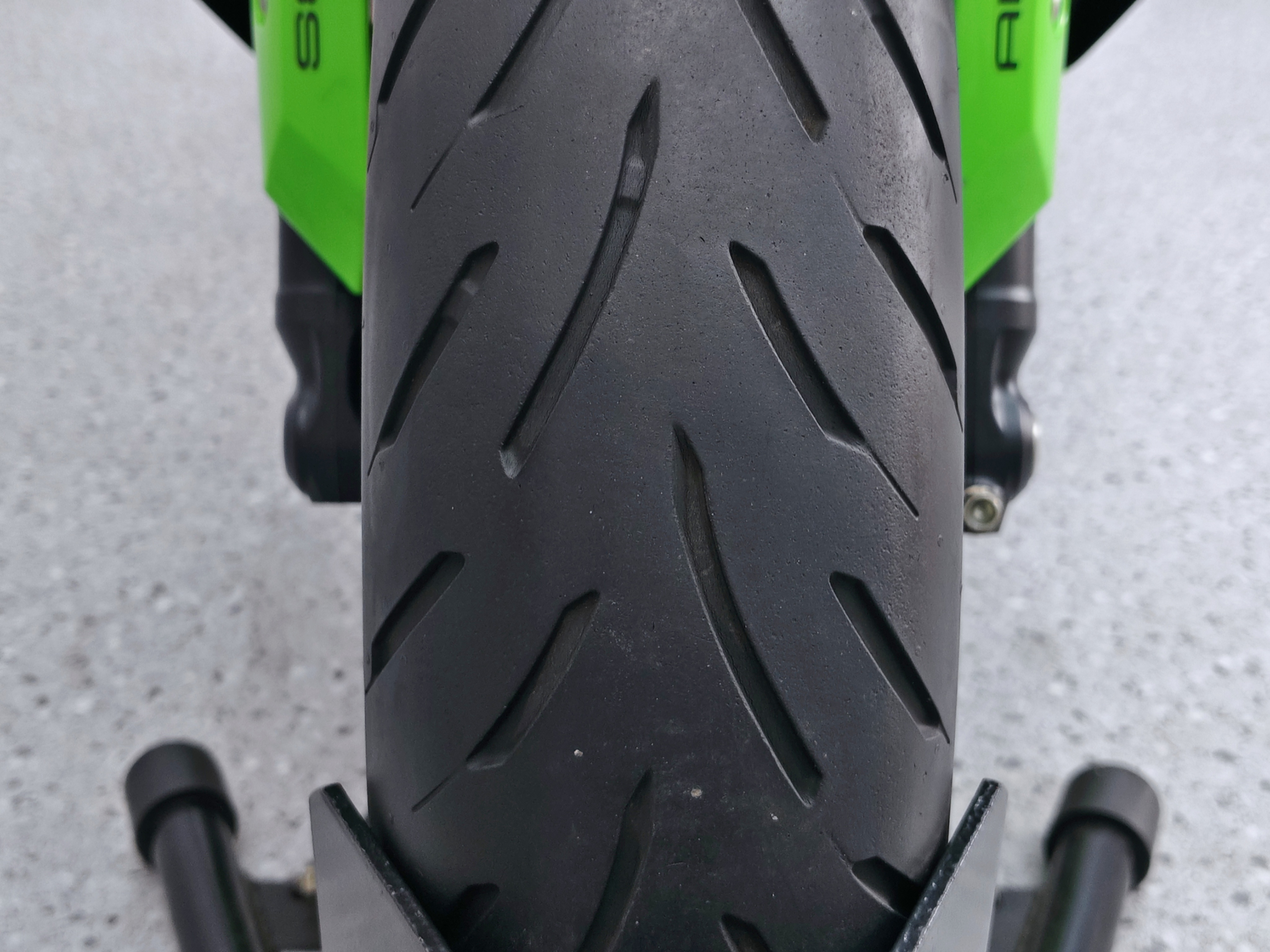 4สูบเรียง400CC.กลับมาแว้ว 😎 KAWASAKI NINJA ZX4R SE ปลายปี 2023 ไมล์หลักพัน‼️