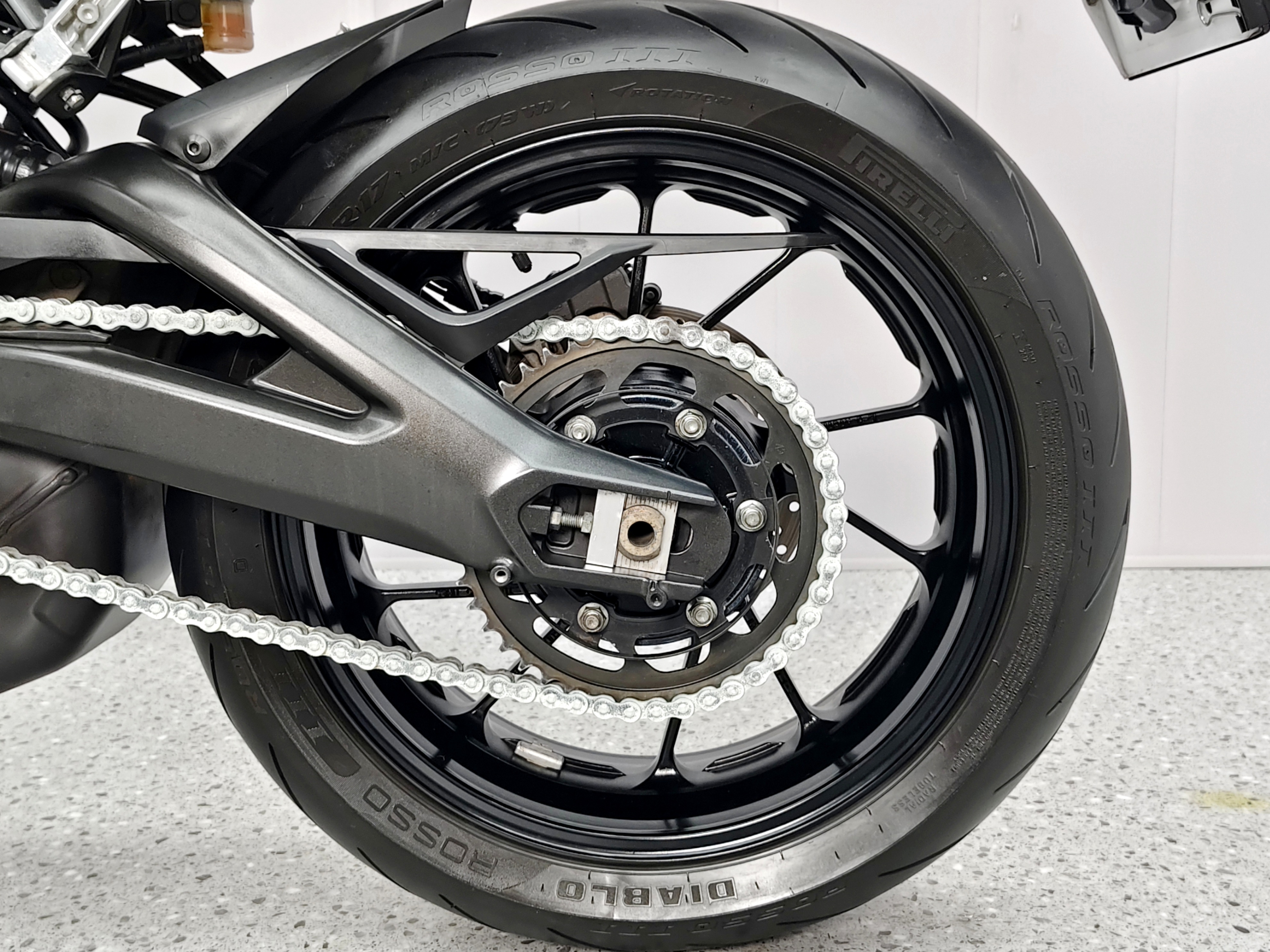 เข้าใหม่จ้า💥 YAMAHA XSR900 ปลายปี 2018 โปรโมชั่นเด็ด‼️ฟรี⭐