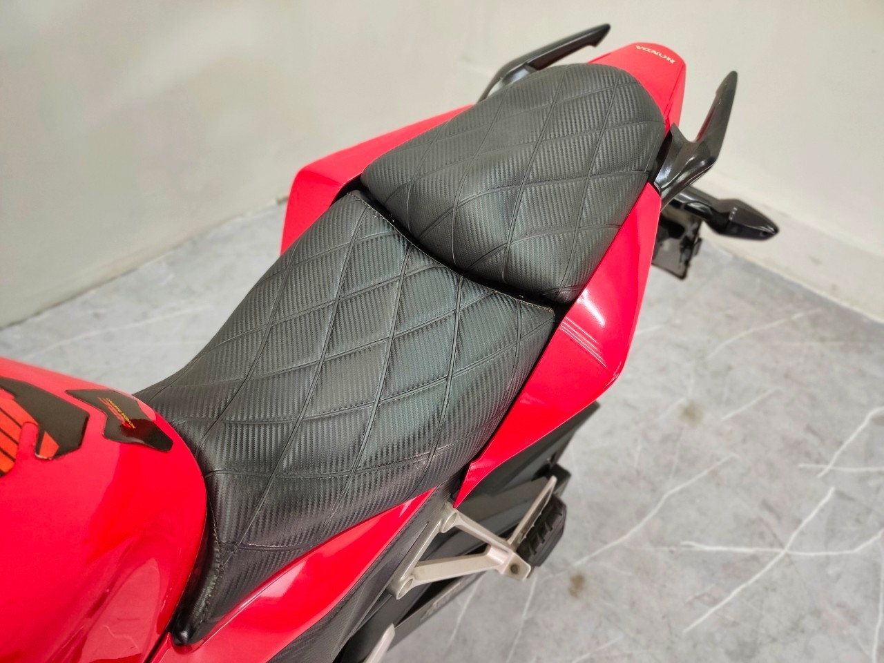 ❌️ ร้าน นี้ ไม่ กรอ ไมล์ ❌️ เจ้จัดให้>>>CB300Fabs<<<จดทะเบียนปี 2014