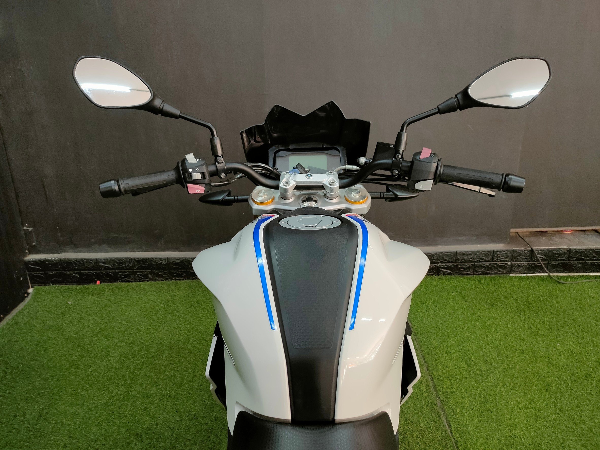 "จะออกรถใหม่...แวะดูคันนี้ก่อน" 😘 BMW G310r ปี 2021 model2019 สภาพนางฟ้าจ๋า ✨ สายจอด2พันโล‼️