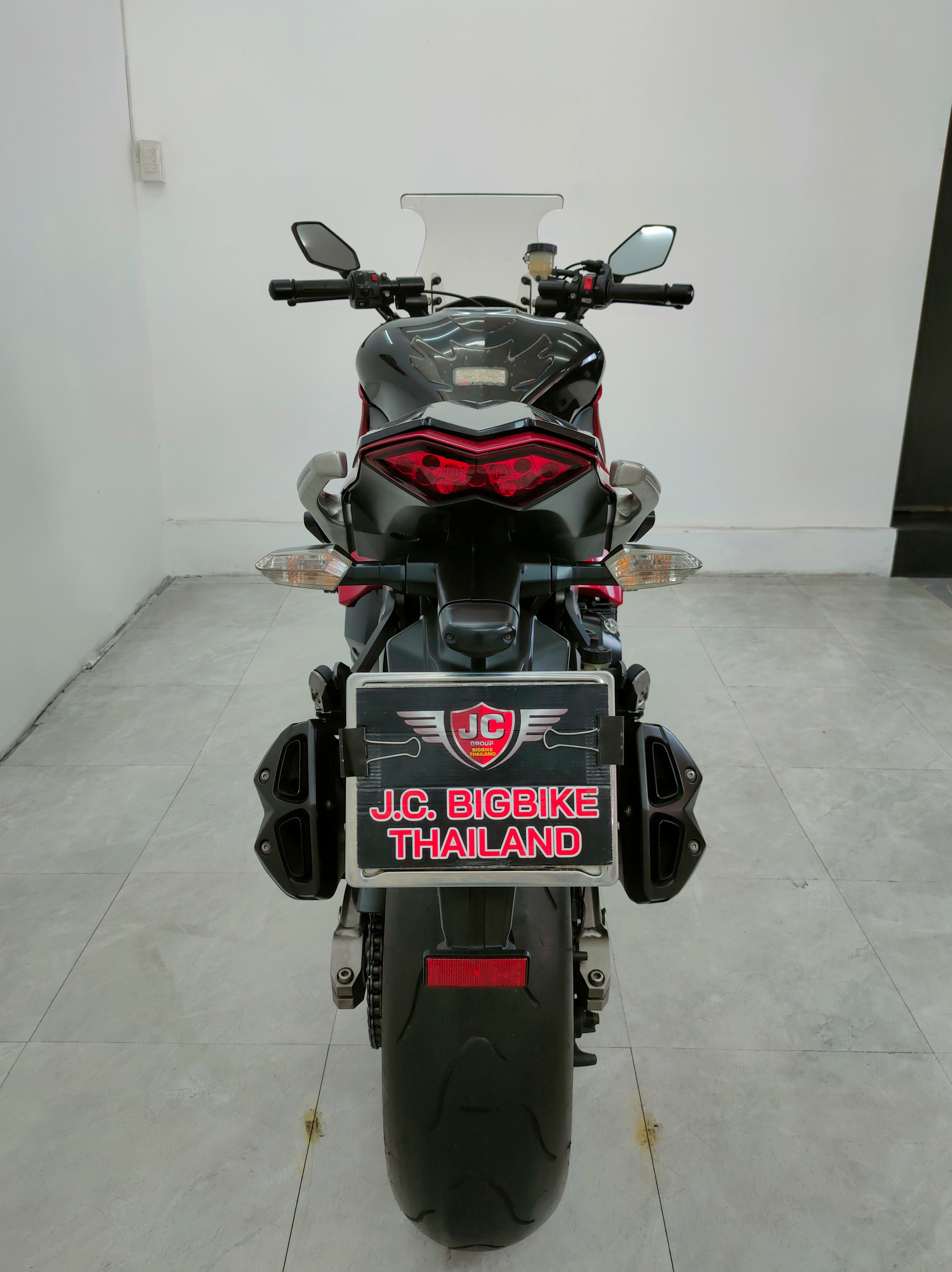 รถสวยสายจอดที่แท้ทรู...Kawasaki Ninja1000 ปลายปี 2011 สเปคนอก US." สีนี้ไม่มีซ้ำ"