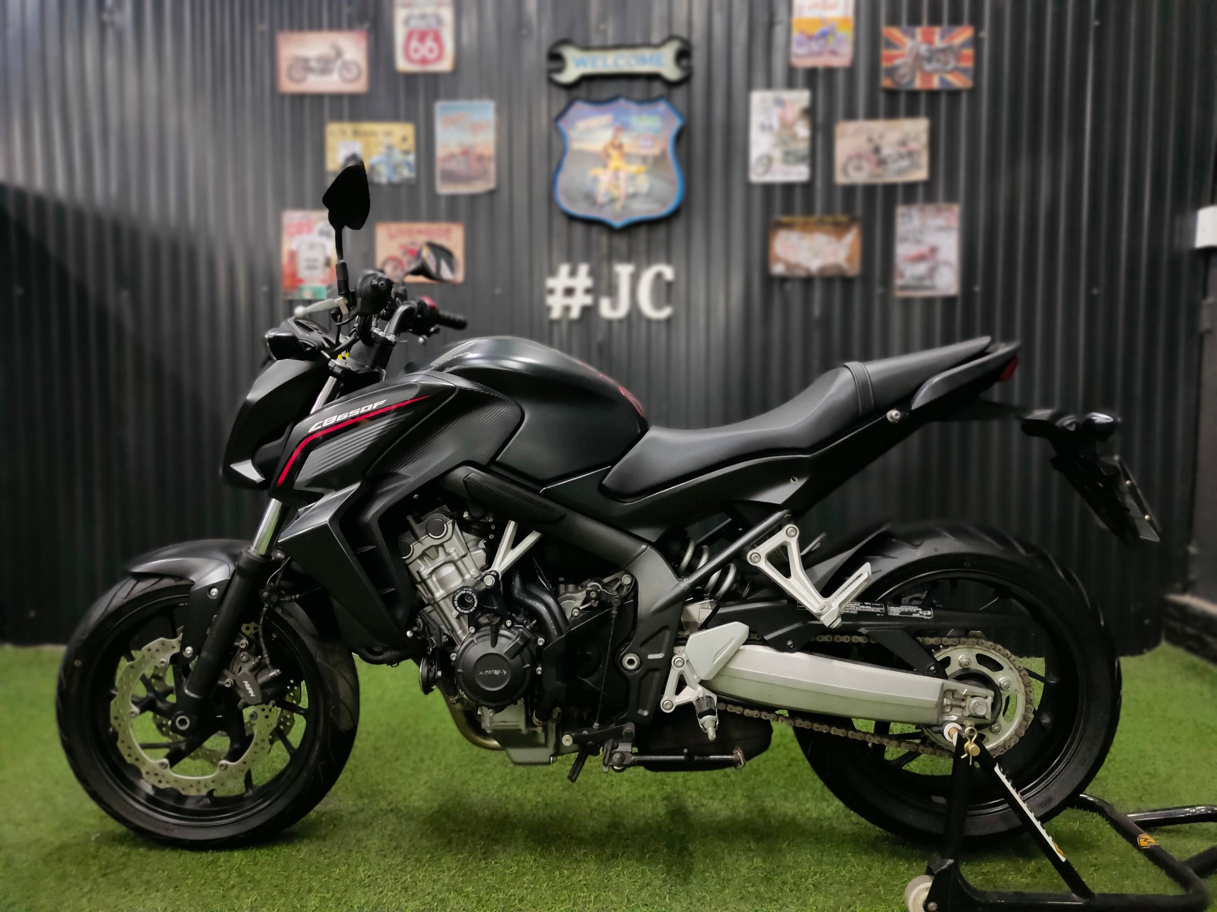 "สายรถเดิมต้องโดน 🤗" HONDA CB650F จดปี 2015 โมเดล13 คันนี้ใช้งานน้อย...จอดไว้ซะส่วนมาก 😬