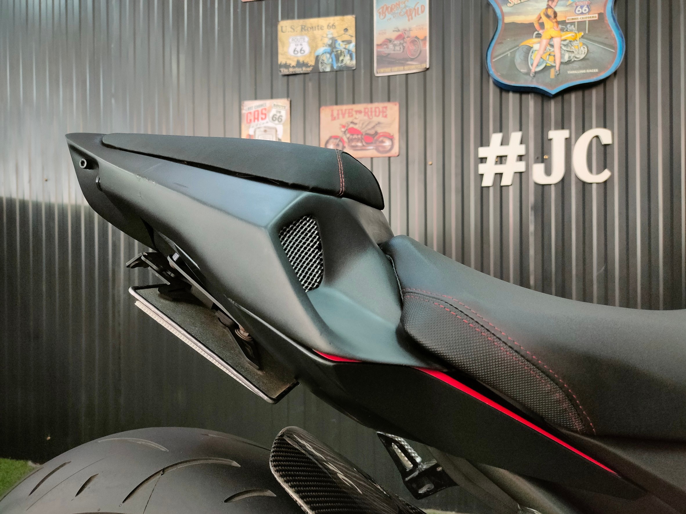 🏍💨💨เด็ดดวง 😱 เรื่องของแต่งต้องคันนี้เลย....HONDA CBR650R รถปลายปี 2019 ไมล์แท้6พัน ✅ แต่งทั้งคันกว่าครึ่งแสน‼️💨