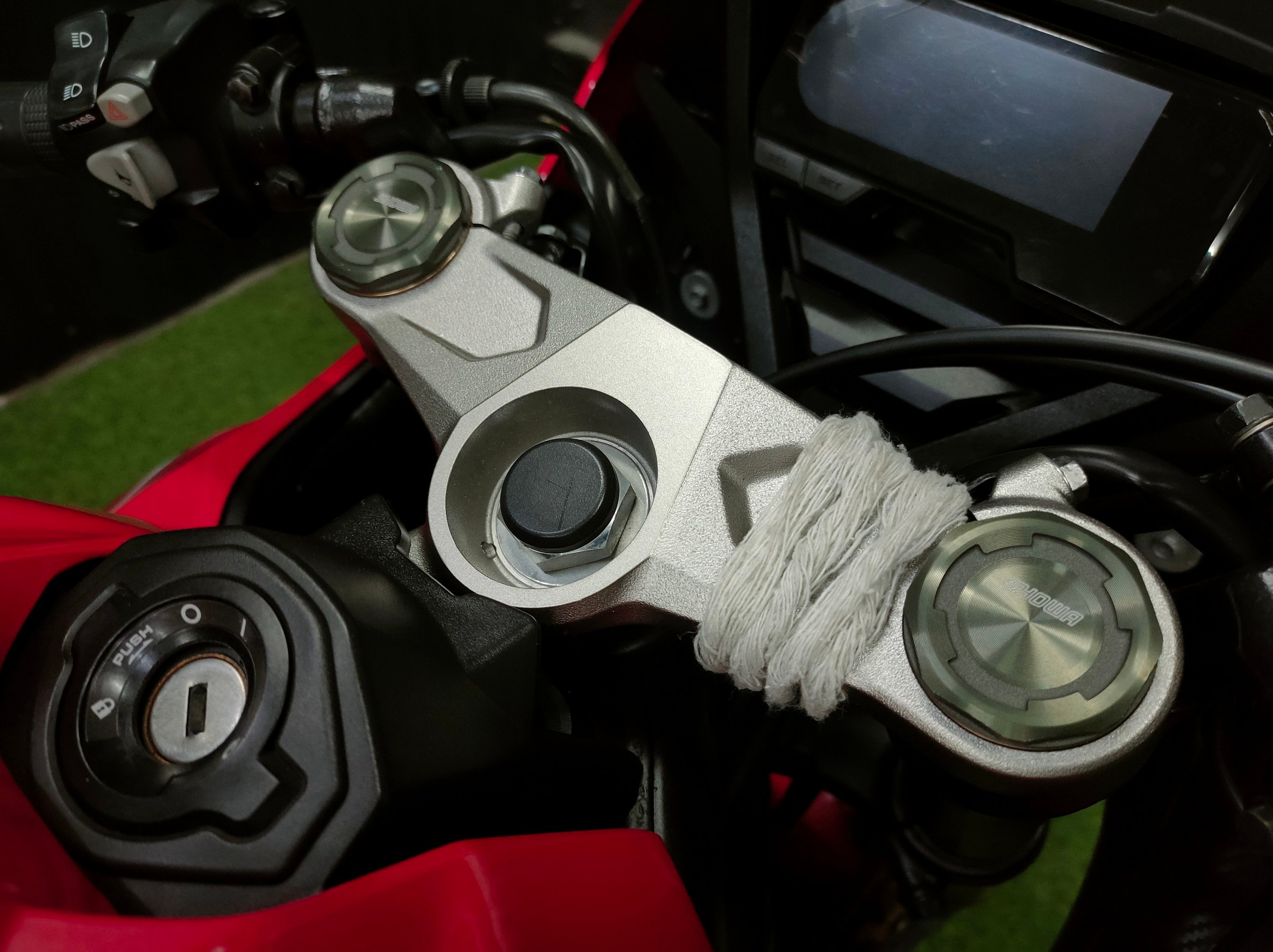 🏍💨💨 โอ้ว.... CBR650R คันนี้พิเศษด้วย ✨Moriwaki Full System✨ จดปี 19 สวยใส...เหมือนเคยจ้า 🤗