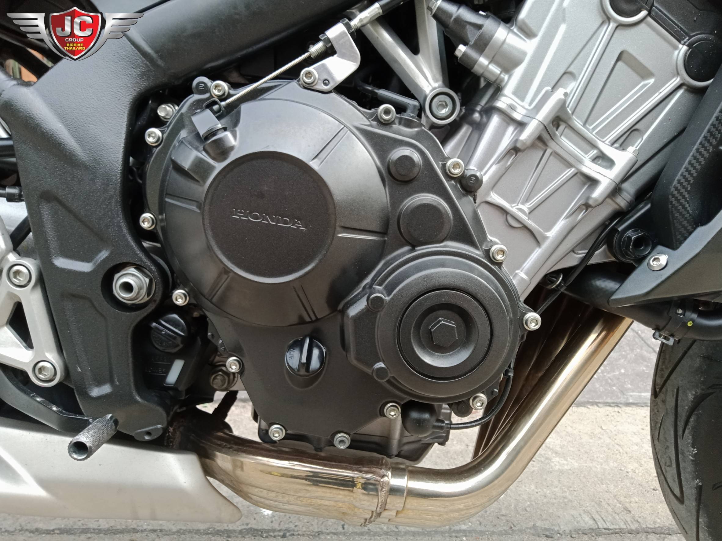 รถบ้านแท้นะจ๊ะ ออกรถ 8,000 จบทุกขั้นตอน(!) รวมค่าจัดไฟแนนซ์แล้ว ผ่อน 5,620*48 หรือ 4,905*60