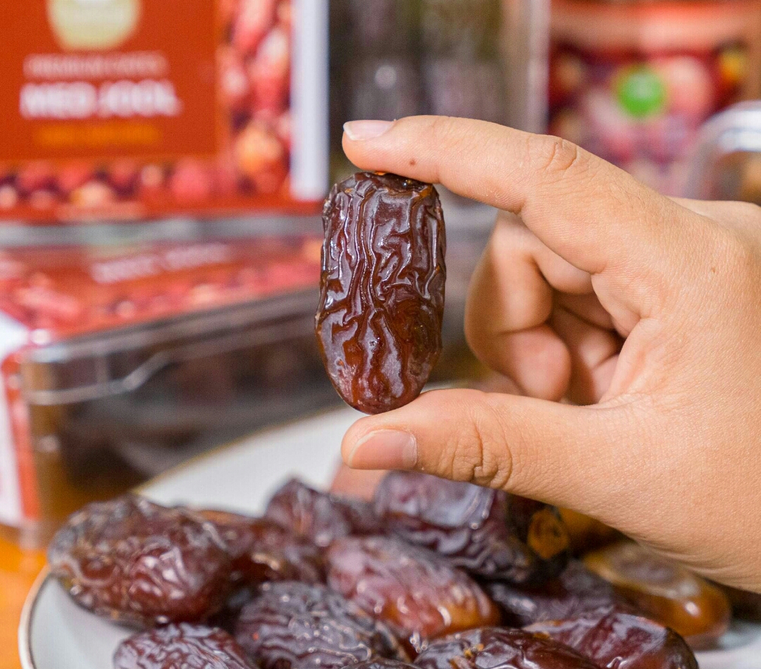 รวม มี14รายการ อินทผลัม ก้าน & ทุเรียนทอด & ขนม อินทผาลัม date palm apricot แอปริคอต ทุเรียน ถั่วอัลมอนด์ เม็ดมะม่วง p2
