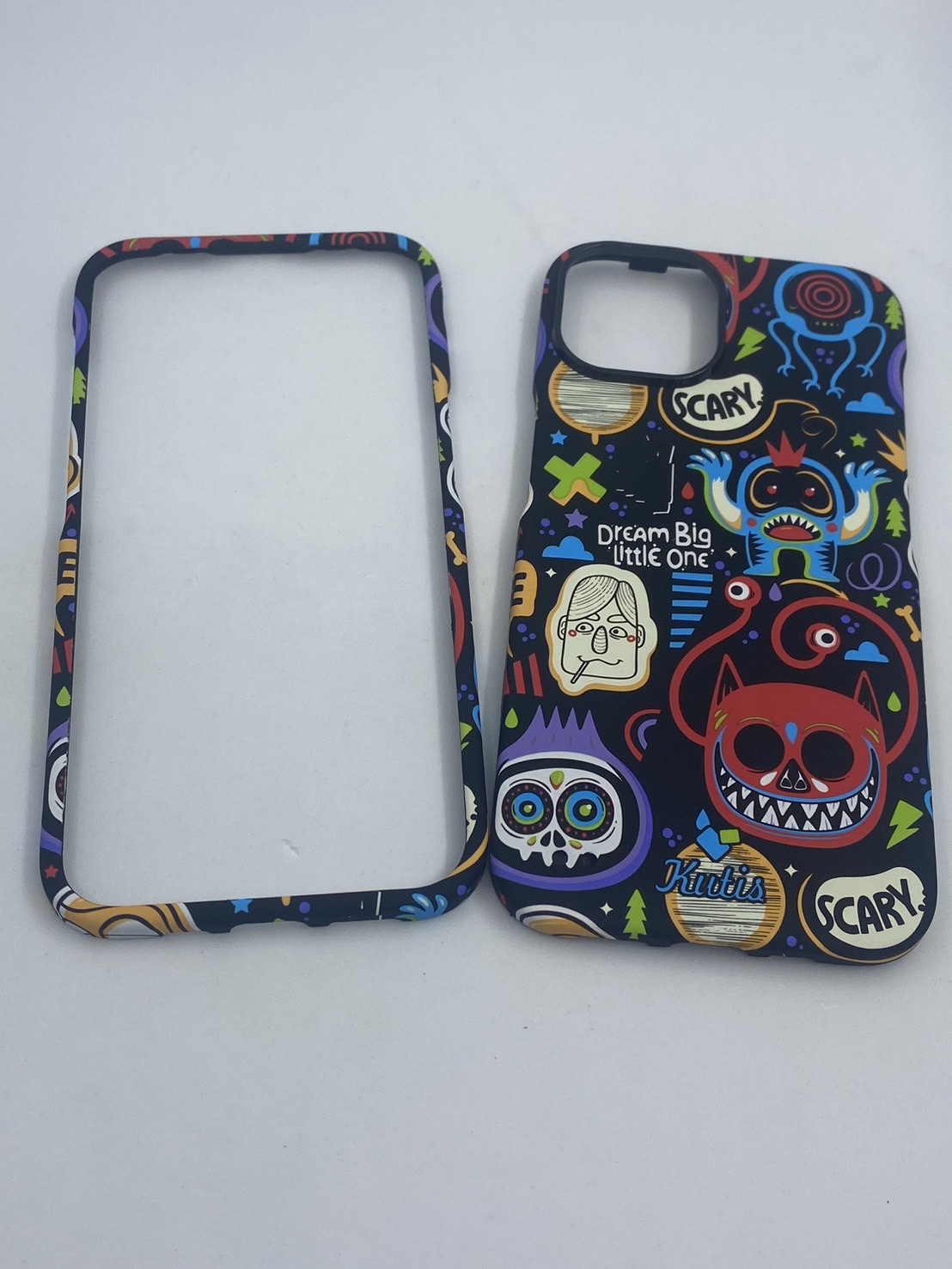 เคสคูทิส(Kutis)เคสไอโฟน14G(ลายSCARY)มาใหม่ เคสประกบหน้า-หลัง เคสเรืองแสง เคสลายวินเทจ ร้านSuperhero Klongthom