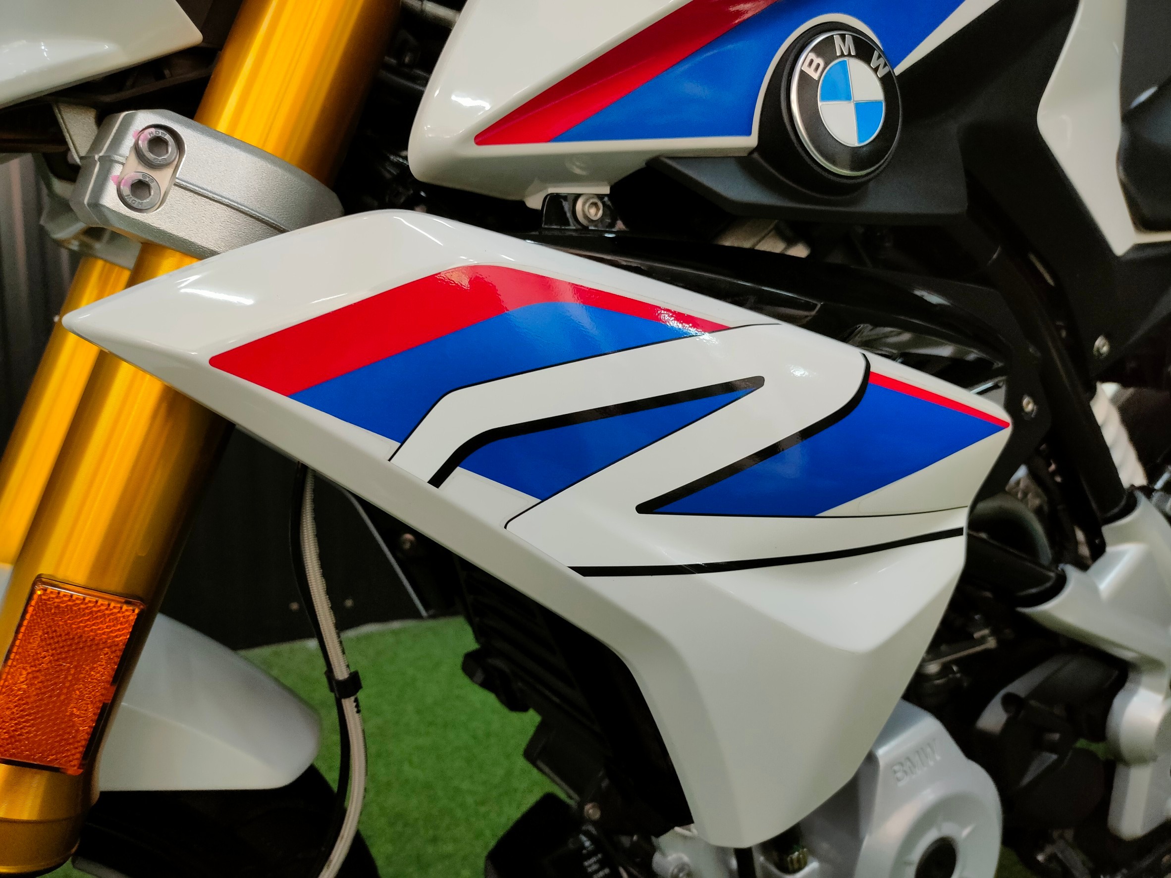 "จะออกรถใหม่...แวะดูคันนี้ก่อน" 😘 BMW G310r ปี 2021 model2019 สภาพนางฟ้าจ๋า ✨ สายจอด2พันโล‼️