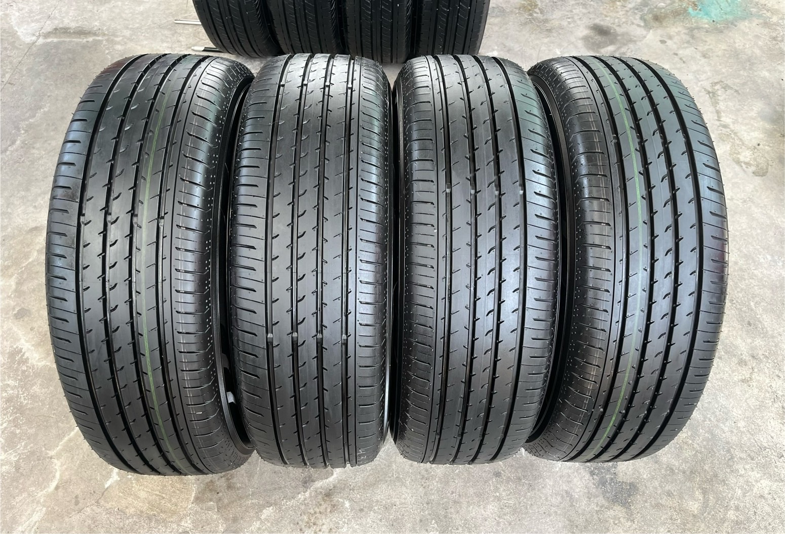 ✨ล้อแม็กพร้อมยางป้ายแดง✨Toyota Alphard (40-Series) รุ่นใหม่ล่าสุด ขอบ 18 สีไฮเปอร์💖สวยกริ๊บ💖