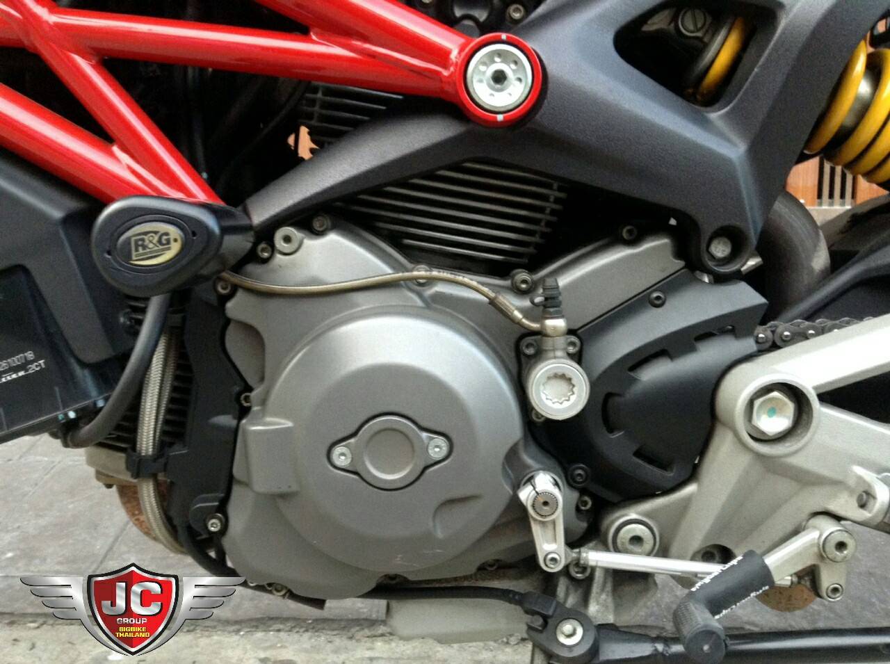 "รถก็โคตรแรง โปรก็ต้องแรง"DUCATI Monster795 เครื่องยนต์ 2 สูบคลาส 800 cc.