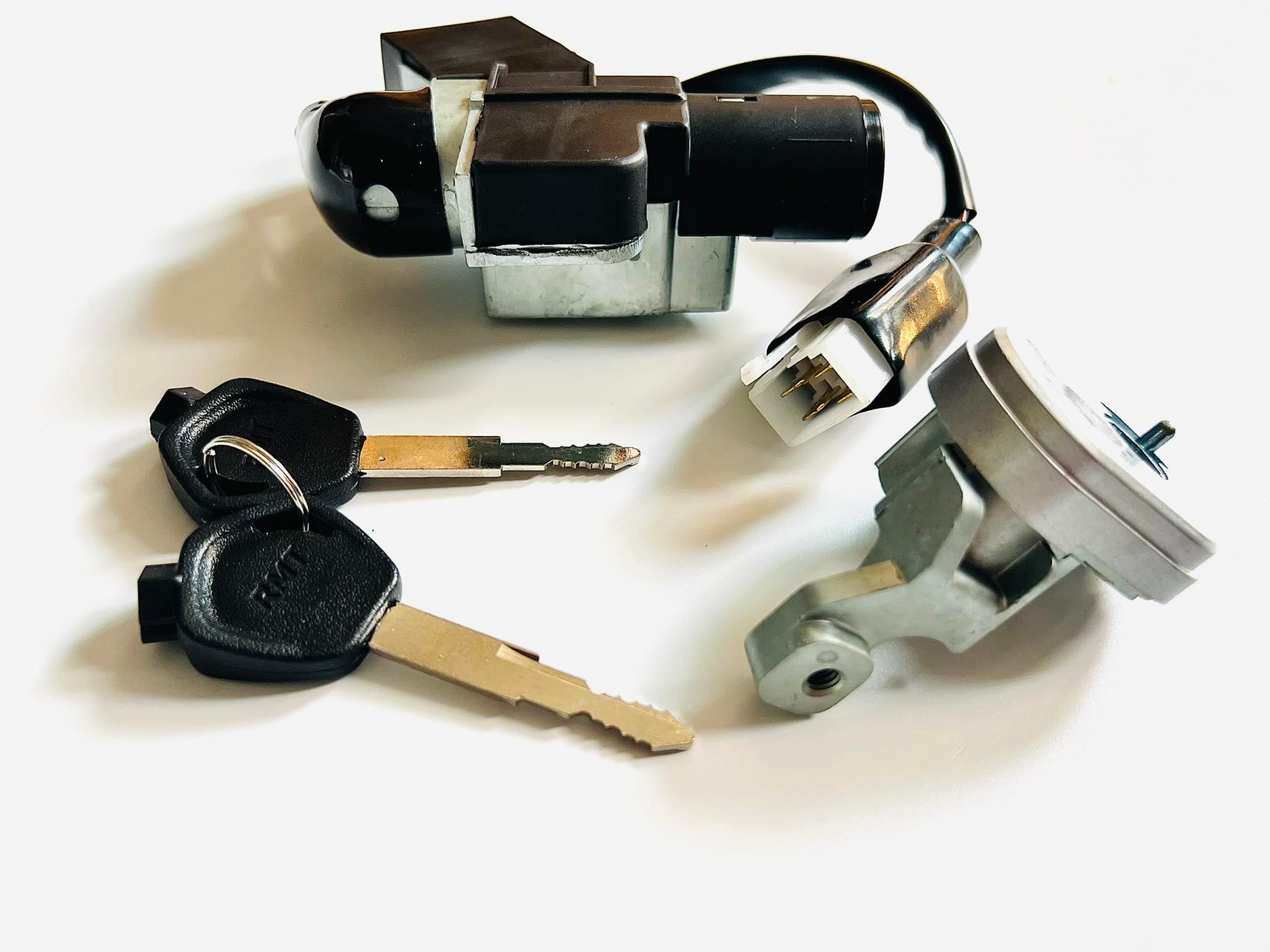 สวิทกุญแจเวฟ125i wave125i ชุดใหญ่ Giant L22-23