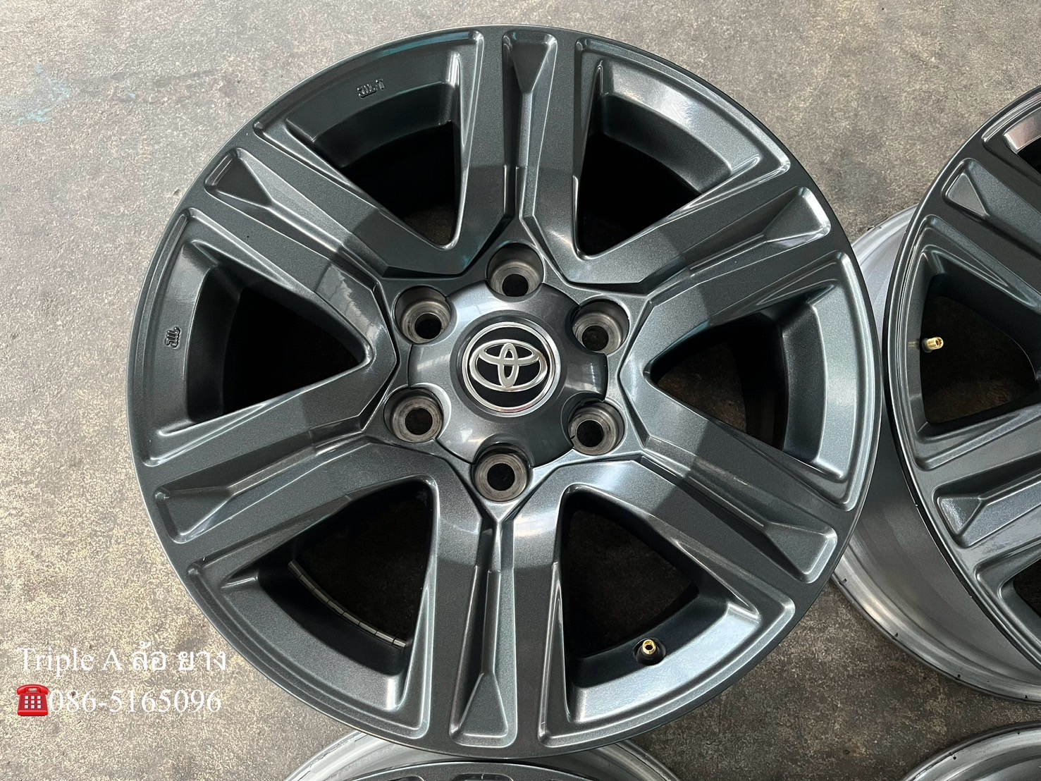 ✨ล้อแม็ก✨Toyota Revo รุ่นใหม่ ขอบ 17💖สภาพสวยมาก💖