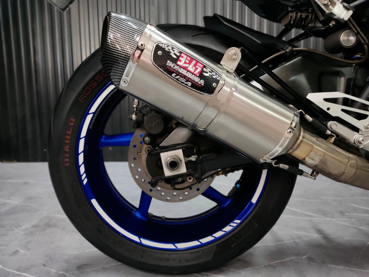 ถูกสุดในประเทศไทย‼️ กับพี่ใหญ่สายToque . . .YAMAHA MT-10 จดปี17 รถเกรดดี_มีดีที่ราคา พร้อมโปร (ดาวน์30%) ออกรถ 900 ไม่ค้ำ ⁉️