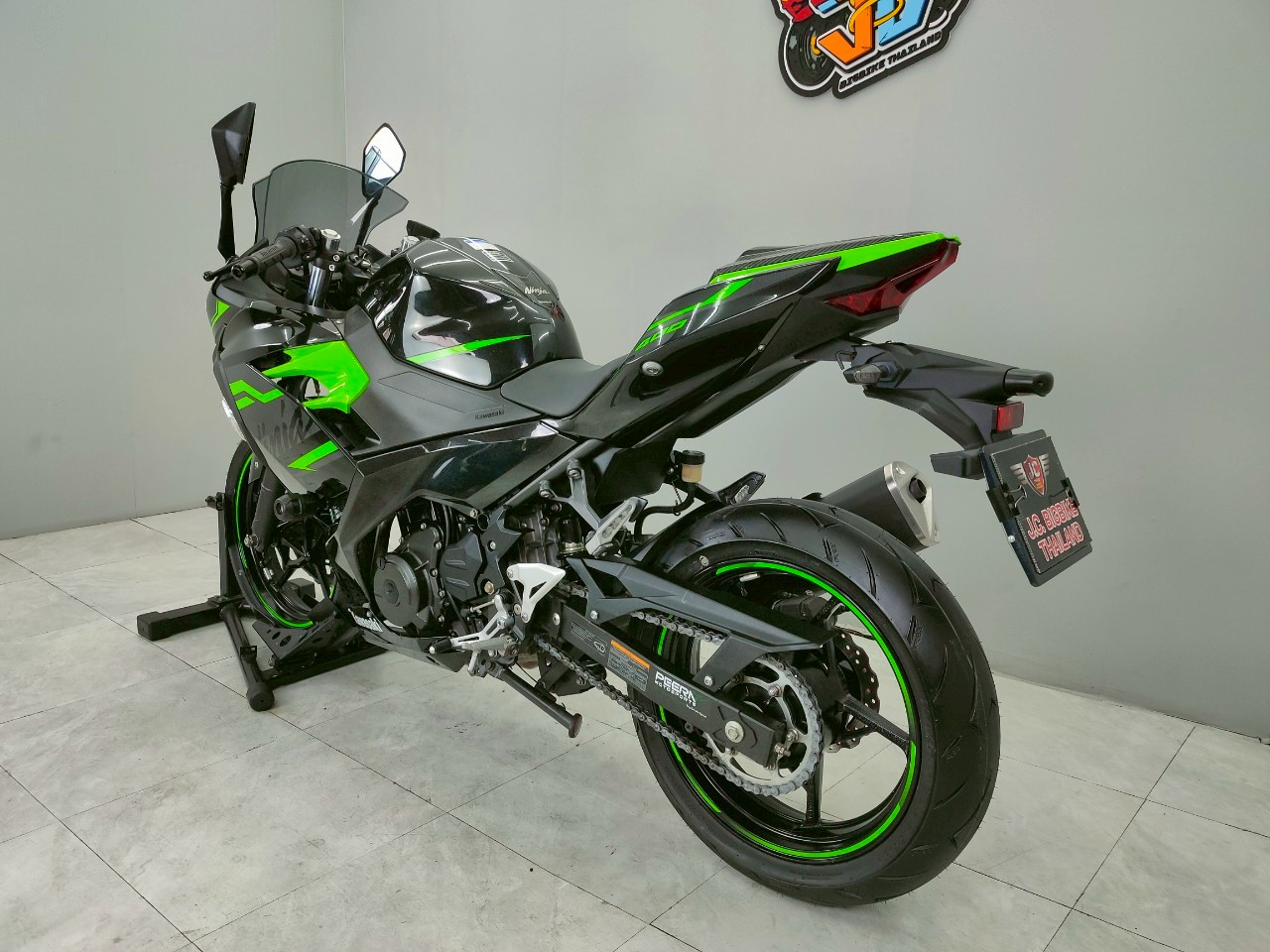 ❌️ ร้าน นี้ ไม่ กรอ ไมล์ ❌️ 🤗 KAWASAKI NINJA400SE รถกลางปี 2020 ตรงสเปค.....สวยเดิมใสไมล์น้อย มาพร้อมโปรดีย์ๆ