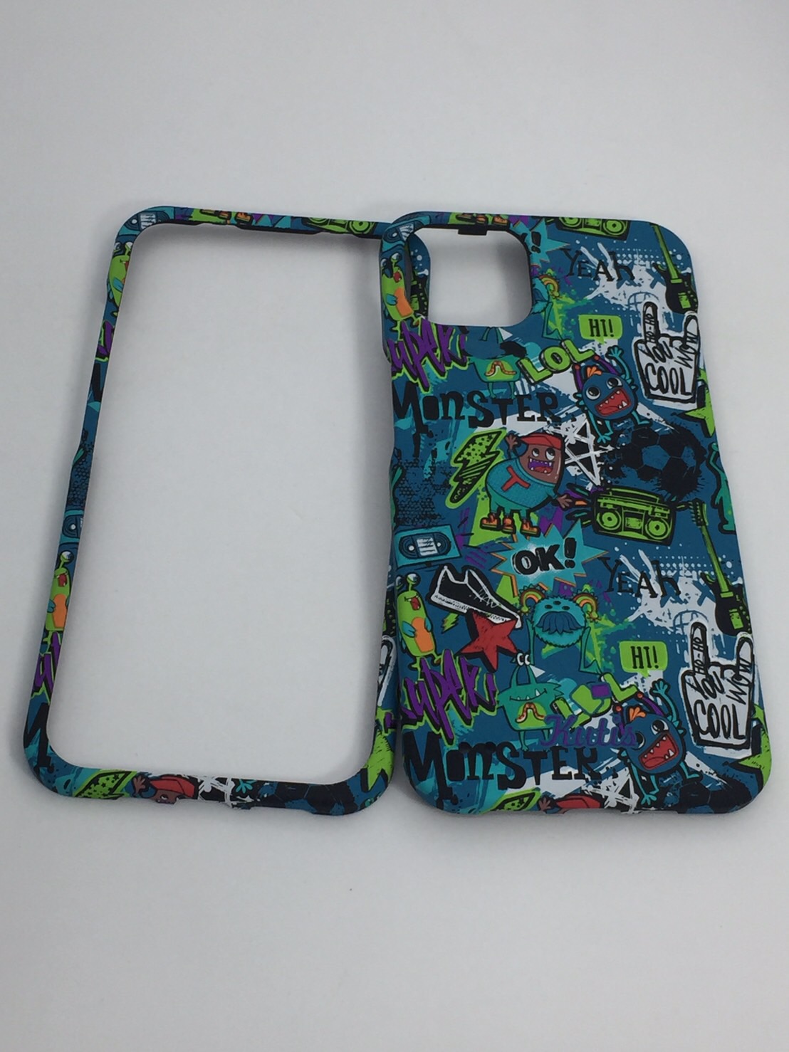 เคสคูทิส(Kutis)เคสไอโฟน13G(ลายMonster)มาใหม่ เคสประกบหน้า-หลัง เคสเรืองแสง เคสลายวินเทจ ร้านSuperhero Klongthom