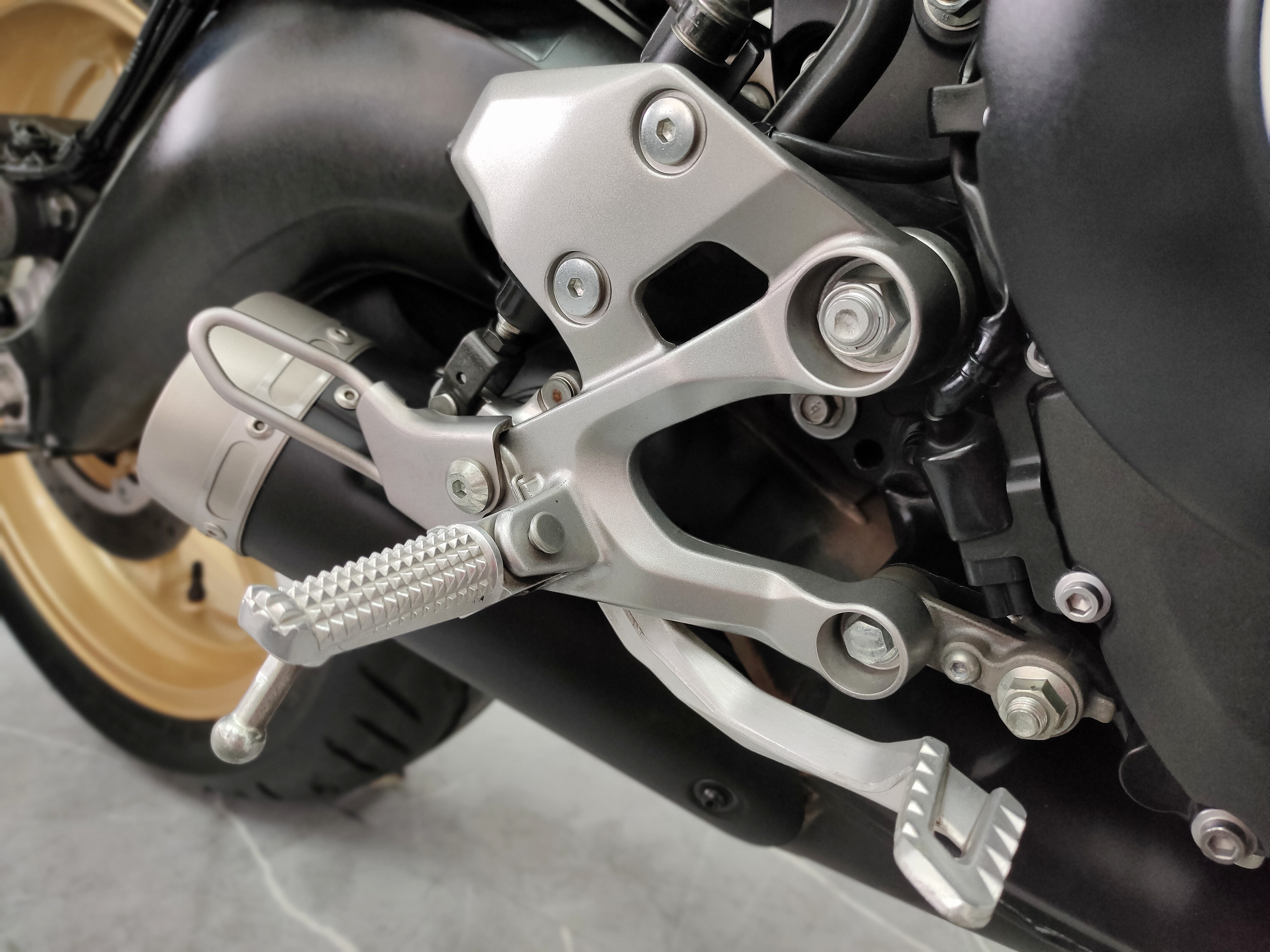 โป๊ะ💥 จัดคันนี้ไปหายห่วงแน่นอน YAMAHA XSR900 จดปี 22 โมเดล20 "Retro Classic" . . . พร้อมประกันชั้น1️⃣ คุ้มๆ จบๆ ออกรถเพียง 12600 เท่านั้น⁉️(กรณีผ่อนเท่านั้น)