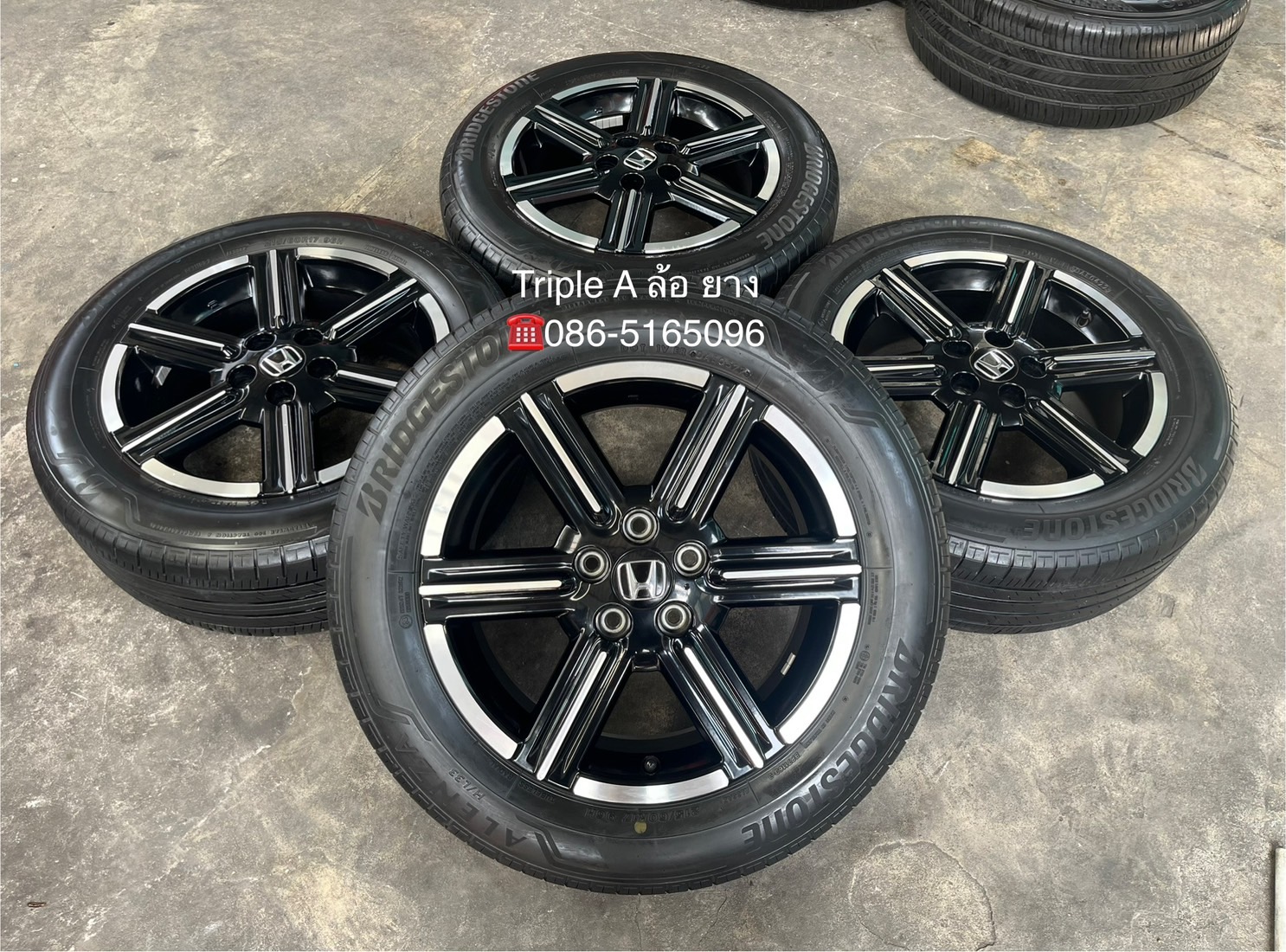 ✨ล้อแม็ก✨Honda HRV ตัวท็อป ขอบ 17 ดำหน้าเงา พร้อมยาง 215-60-17 Bridgestone💥ปี 22💥