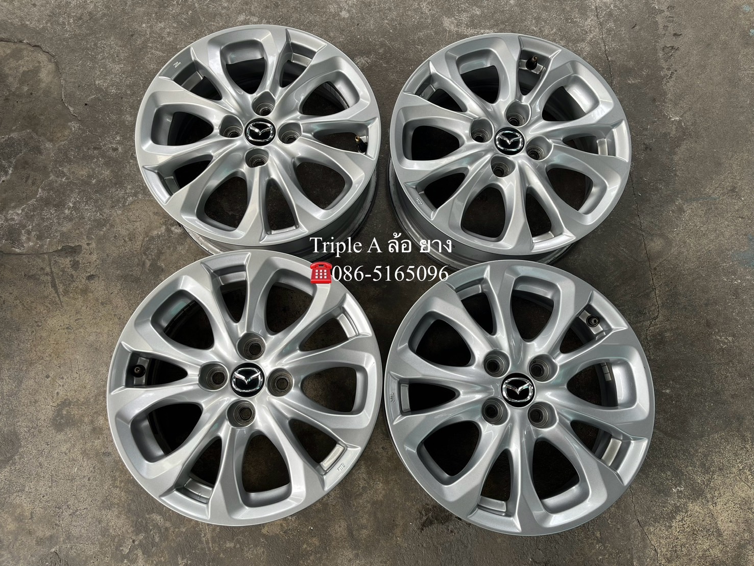 ✨ล้อแม็ก✨Mazda 2 Skyactiv ขอบ 15 สีบอร์น💖สภาพสวย💖