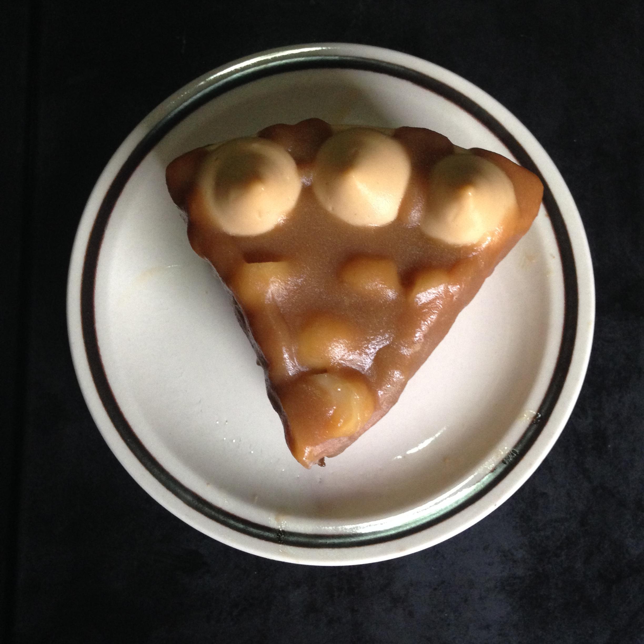 เค้กกาแฟคาราเมลมคคาเดเมีย (3 ปอนด์) / Coffee Caramel Maccadamia Cake (3 Pound / 8" x 8")