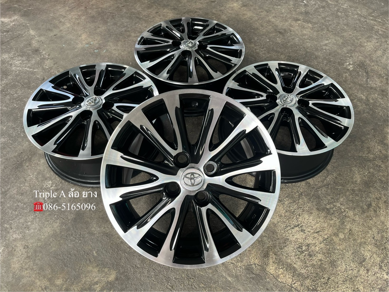 ✨ล้อแม็ก✨Toyota Vios 12 ก้าน ขอบ 15 ดำหน้าเงา💖สวยกริ๊บ💖