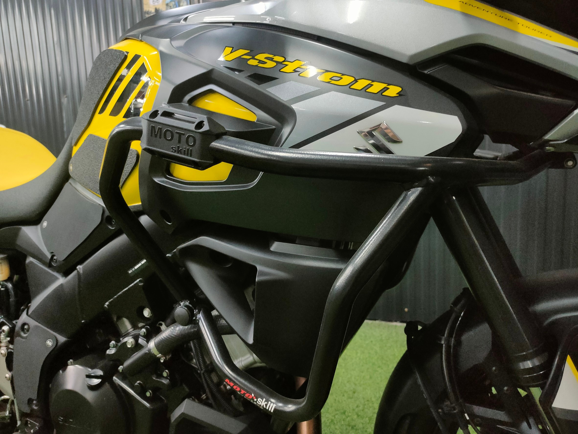 🔥โปรเสื้อยืดคอกลม🔥 ออกรถแค่ 99 บาท เอาใจสาย Touring‼️ #Vstrom1000 abs รถปี 18 มือเดียวพร้อมใช้