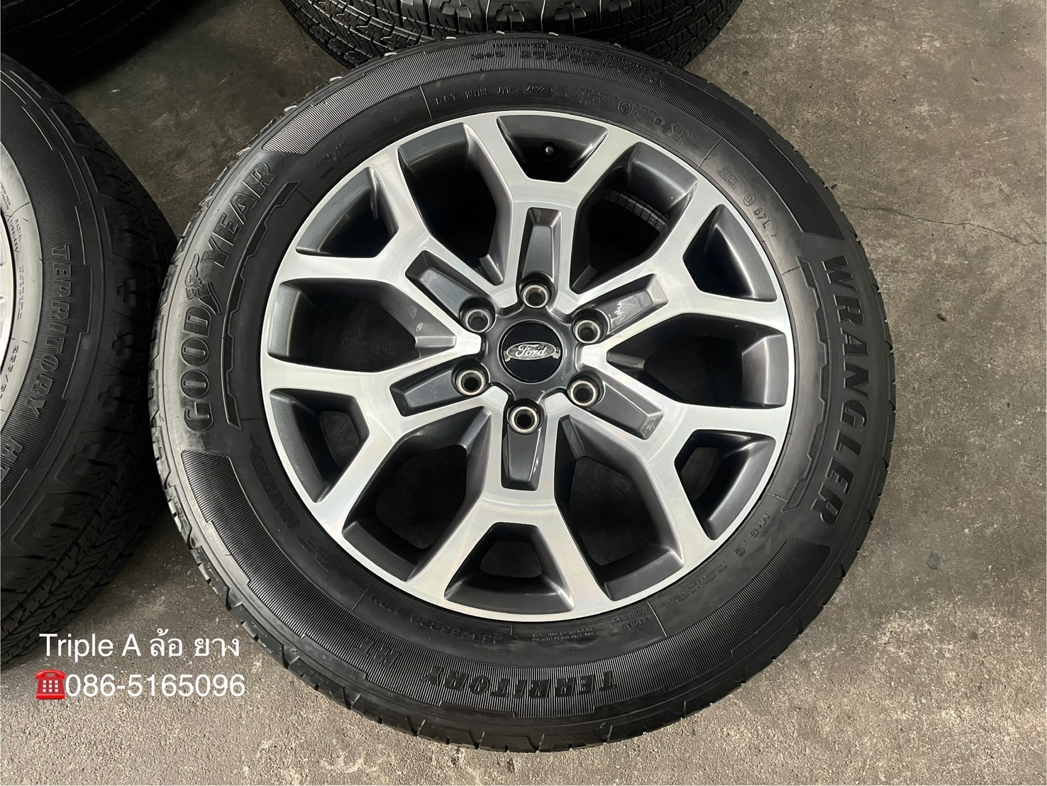 ✨ล้อแม็ก✨Ford Everest Next-Gen ขอบ 20 เทาหน้าเงา พร้อมยาง 255-55-20 GoodYear💥ปลายปี 22💥