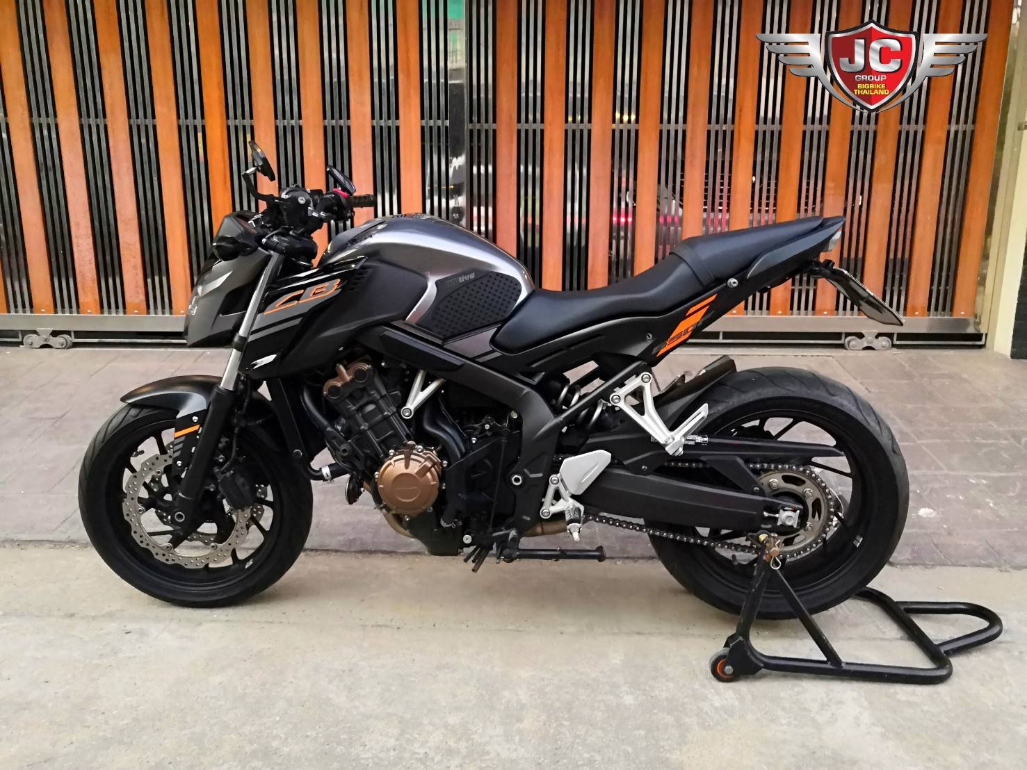 รถมือเดียวเกรด🅰️#CB650F 𝐀𝐁𝐒 รถปลายปี 2018 แต่งครบองค์ ✨เงินดาวน์⭕️บาท✨